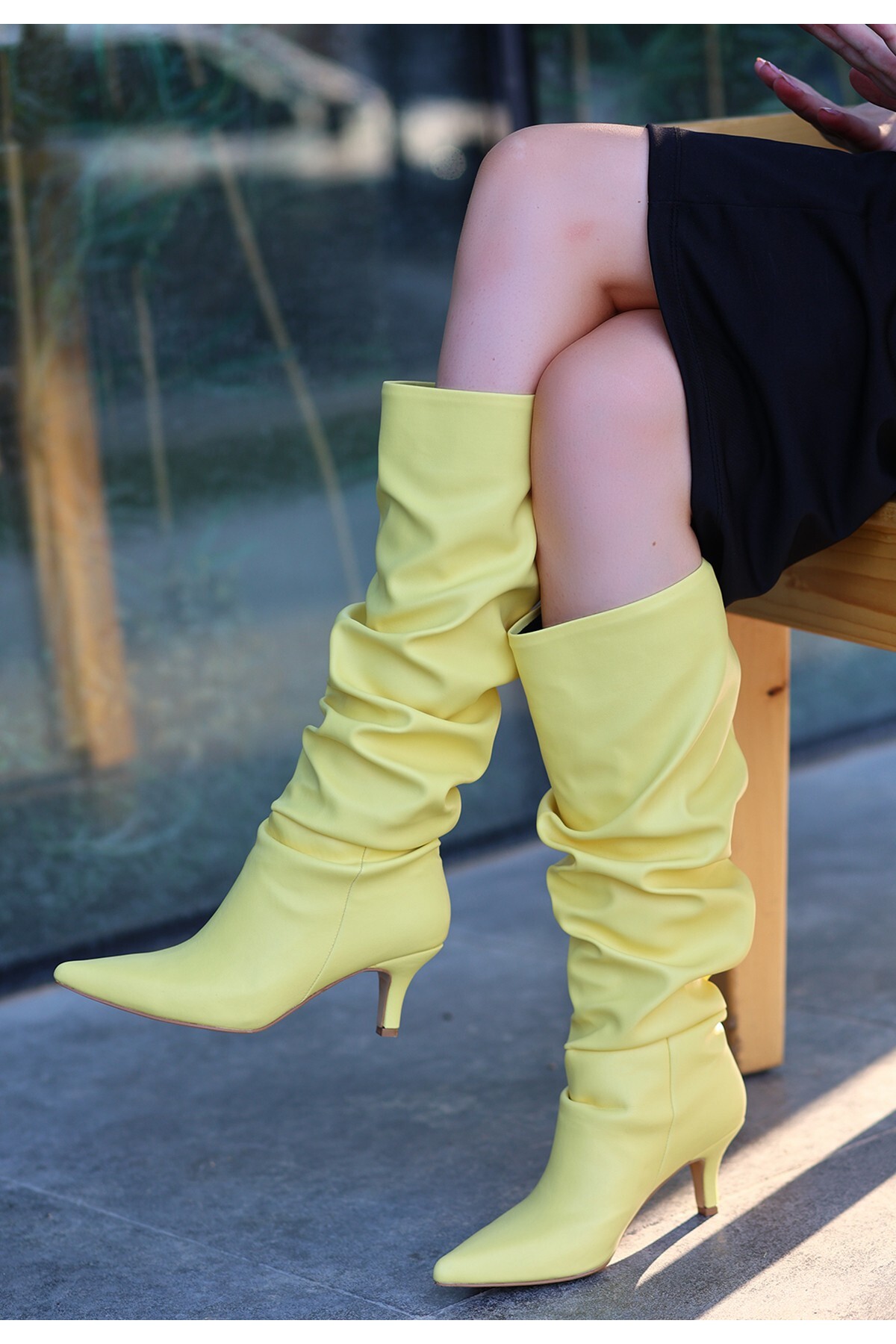 Ewon Sarı Cilt Topuklu Çizme