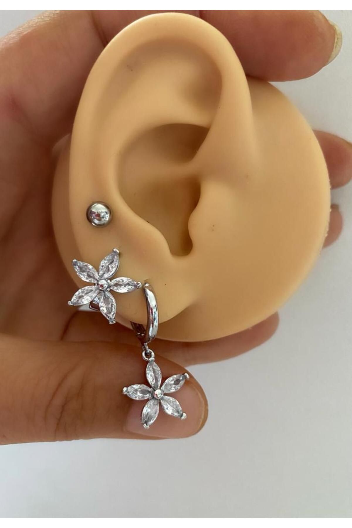 Rhodium hot sale plated earrings
