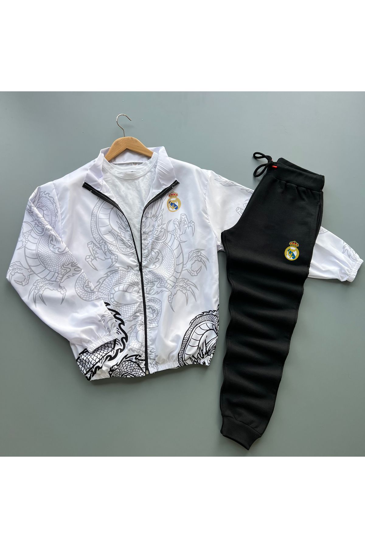 Black and white gucci tracksuit clearance