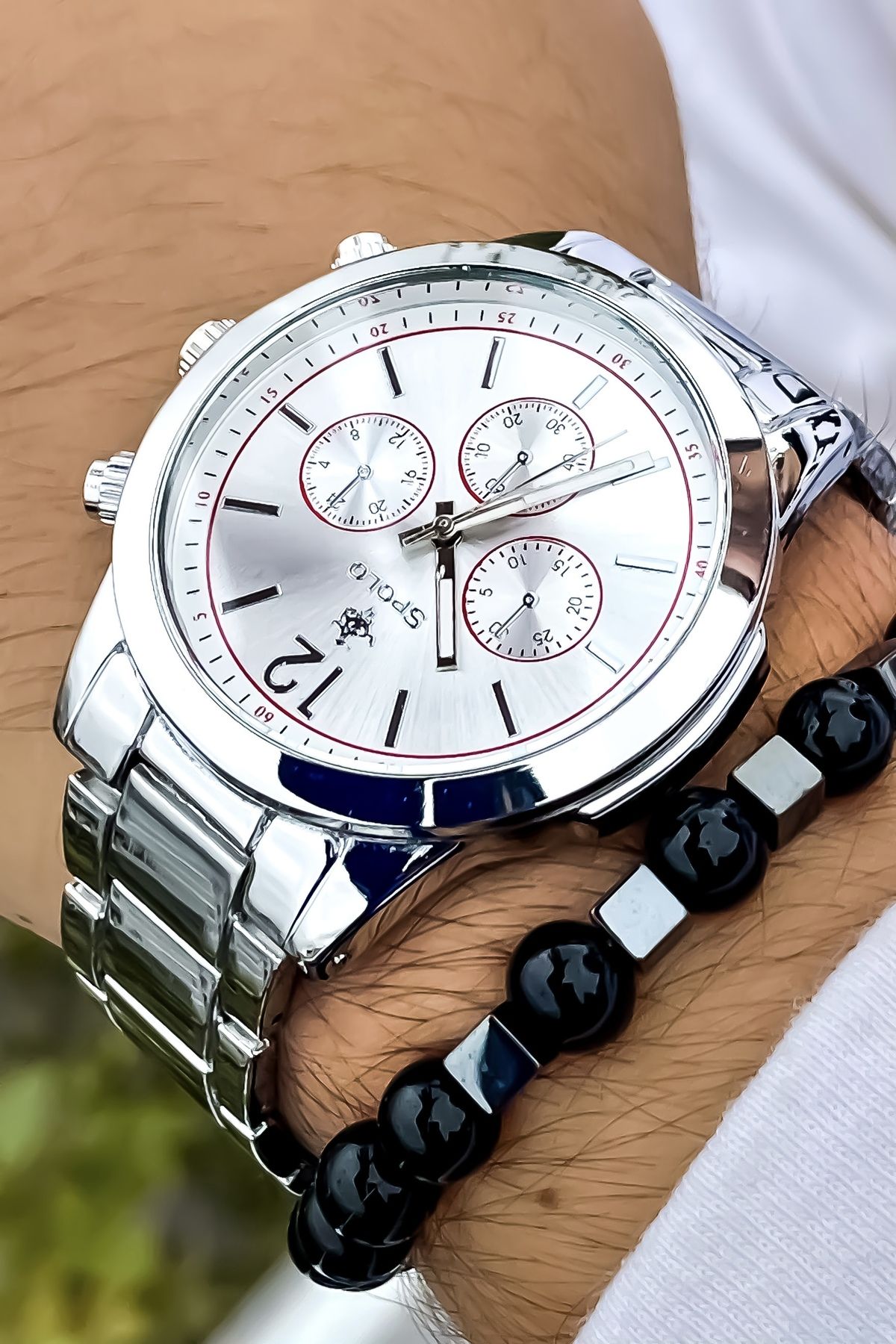V9 discount collection company