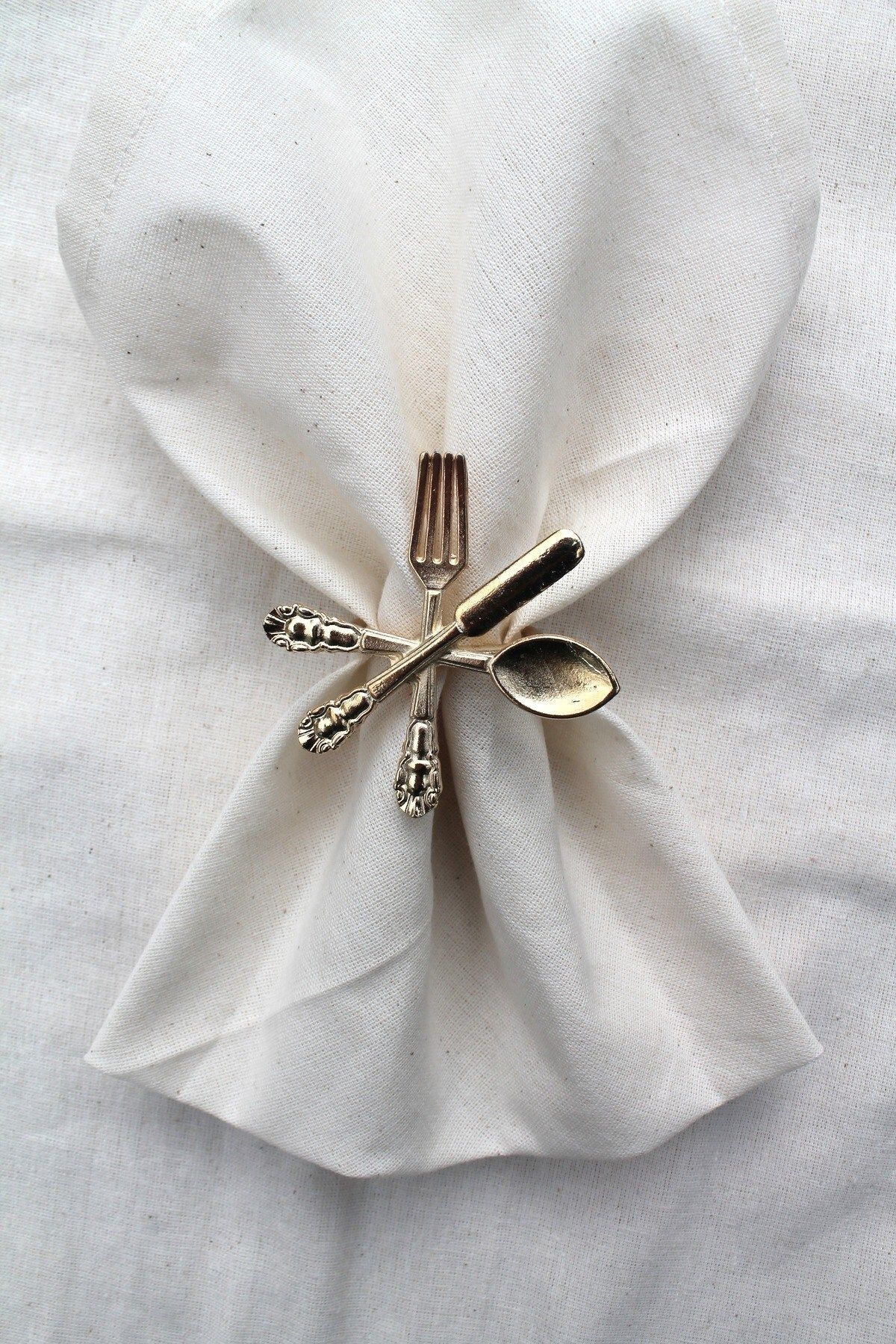 Emtory Home 12 Pieces Decorative Gold Food Style Napkin Rings