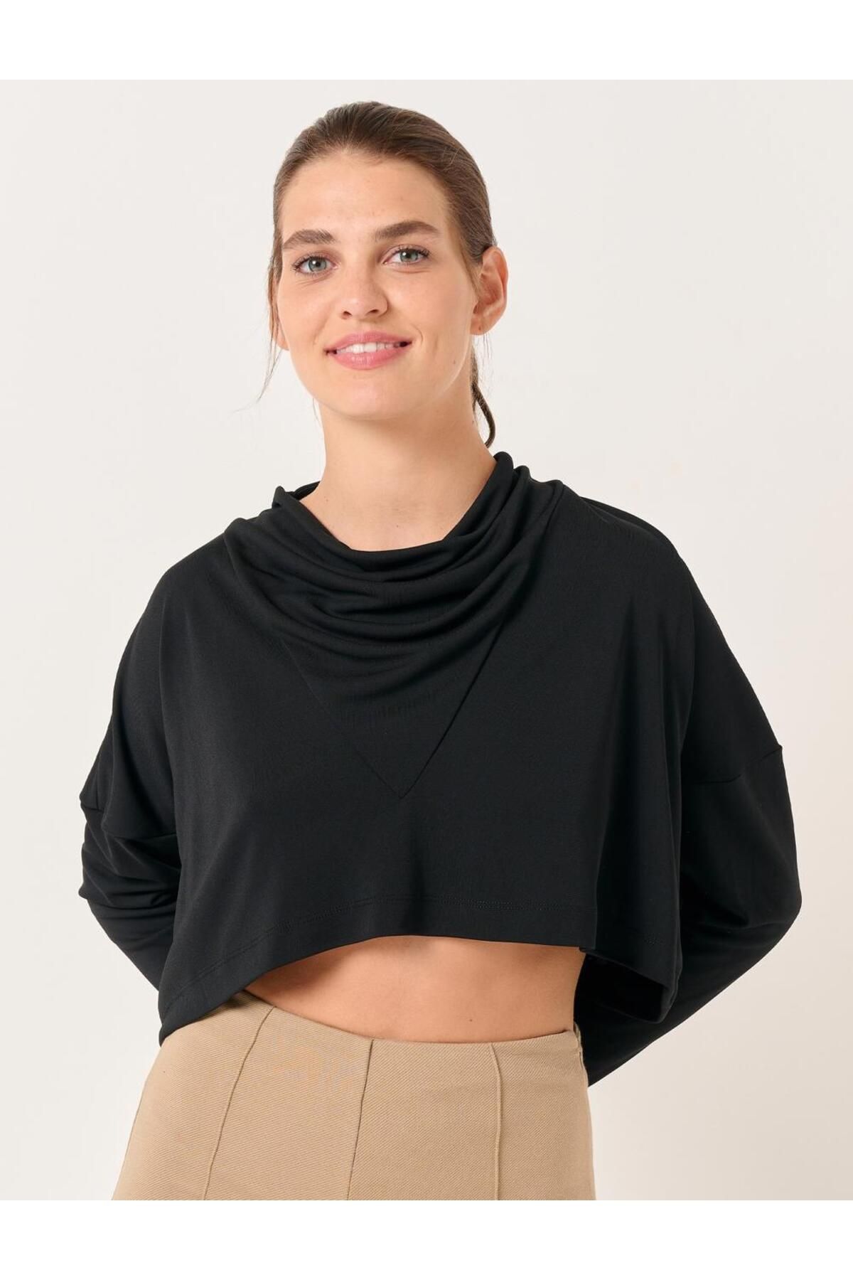 Long sleeve flowy crop online top