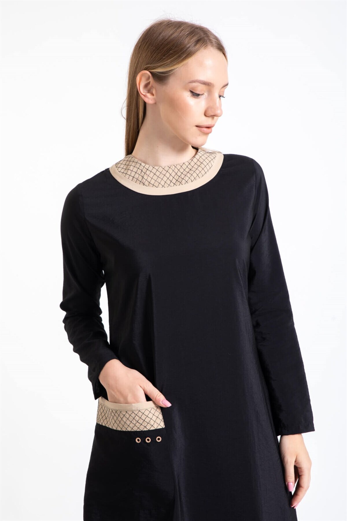 Esswaap-Parachute Fabric Dress Black 4
