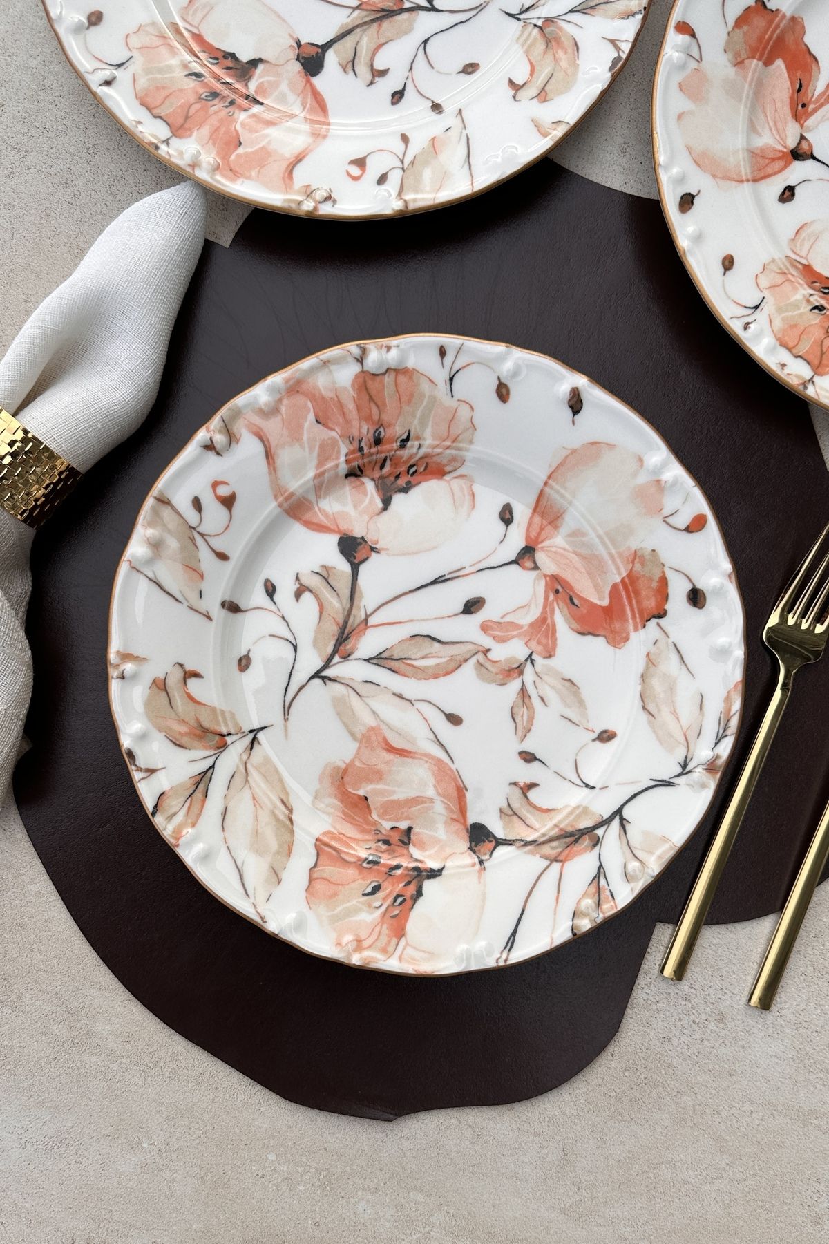 Pink sale serving dishes