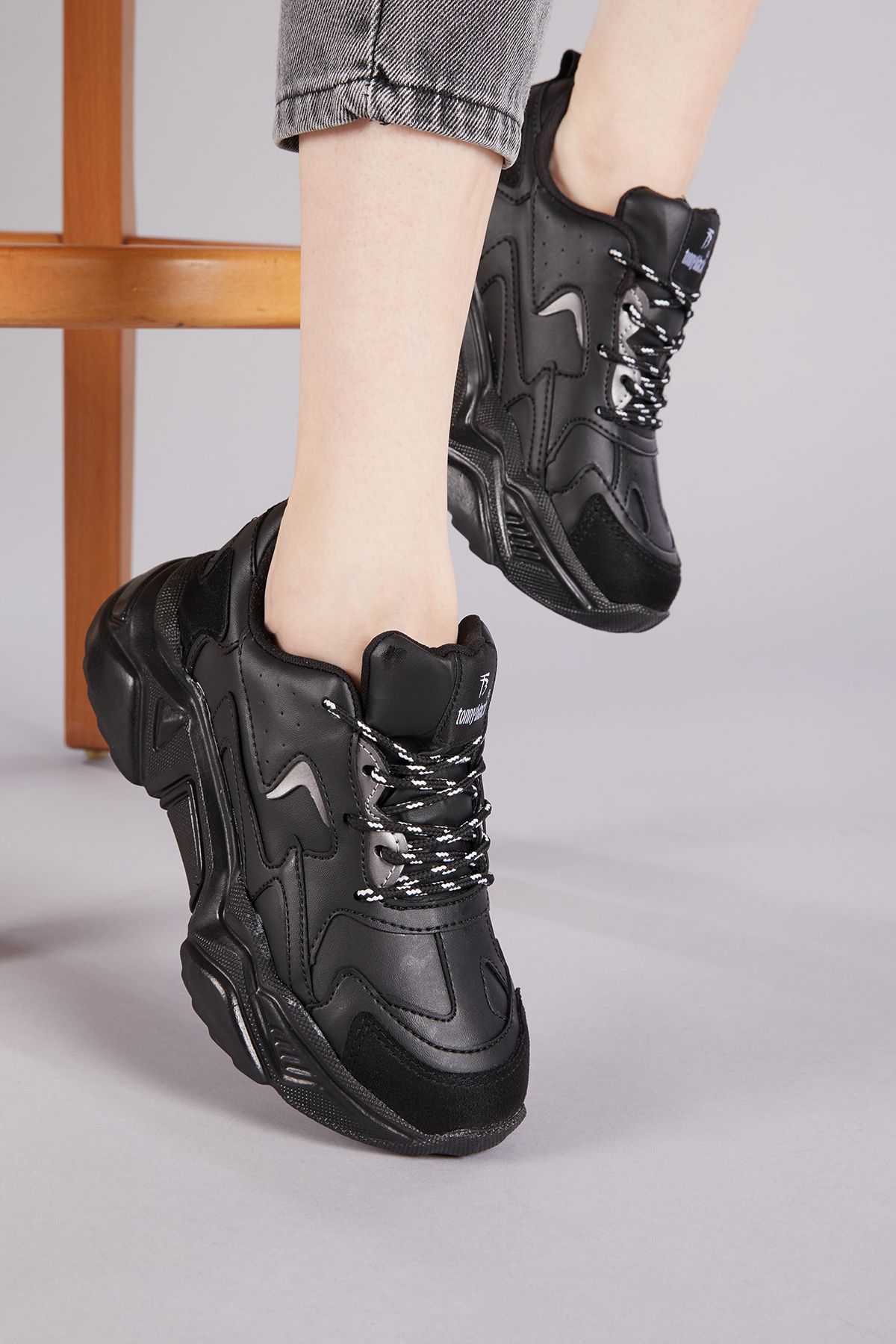 Tonny Black-Schwarze Sportschuhe für Damen Dnz 3
