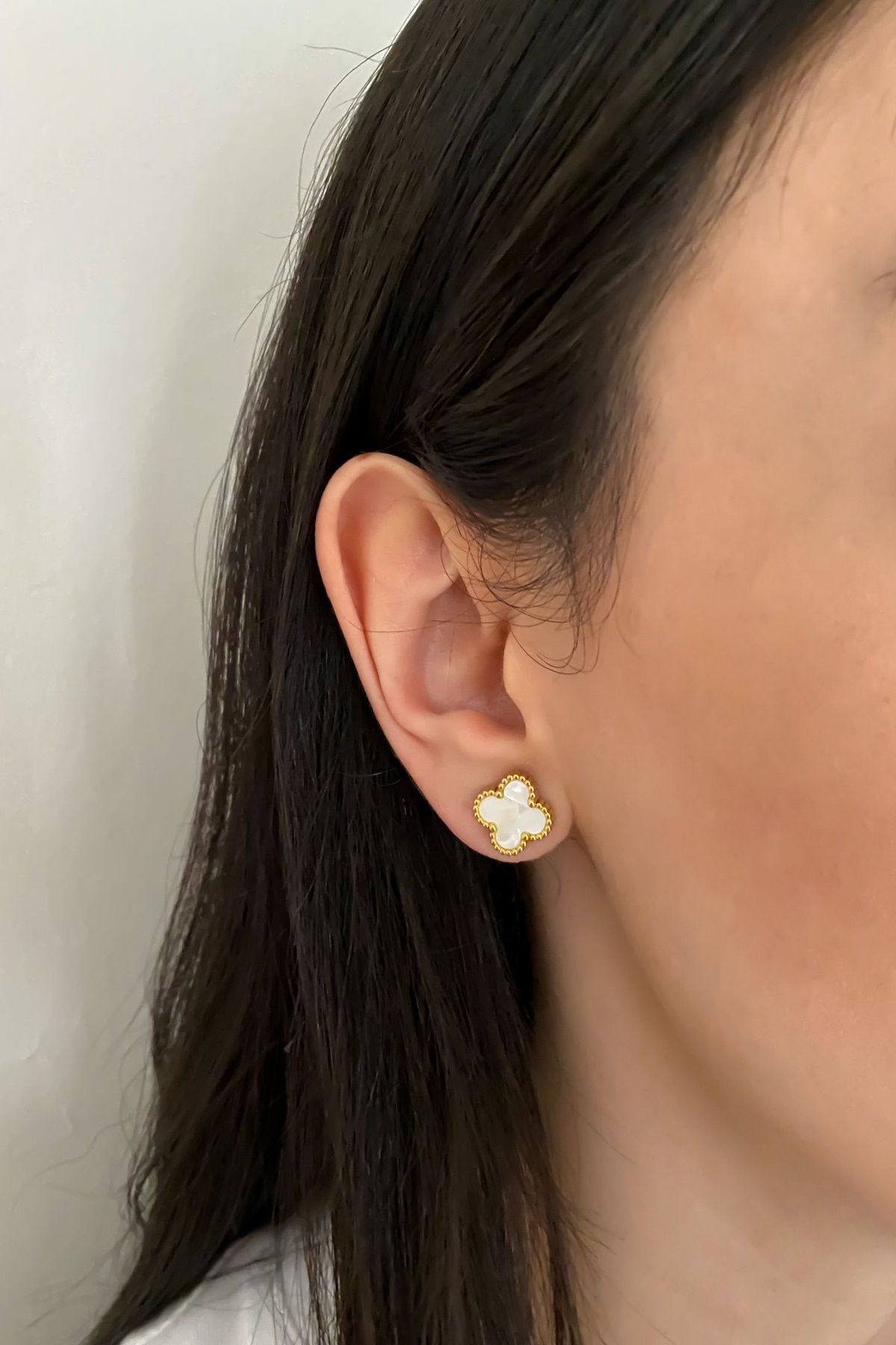Van cleef cheap earrings on ear