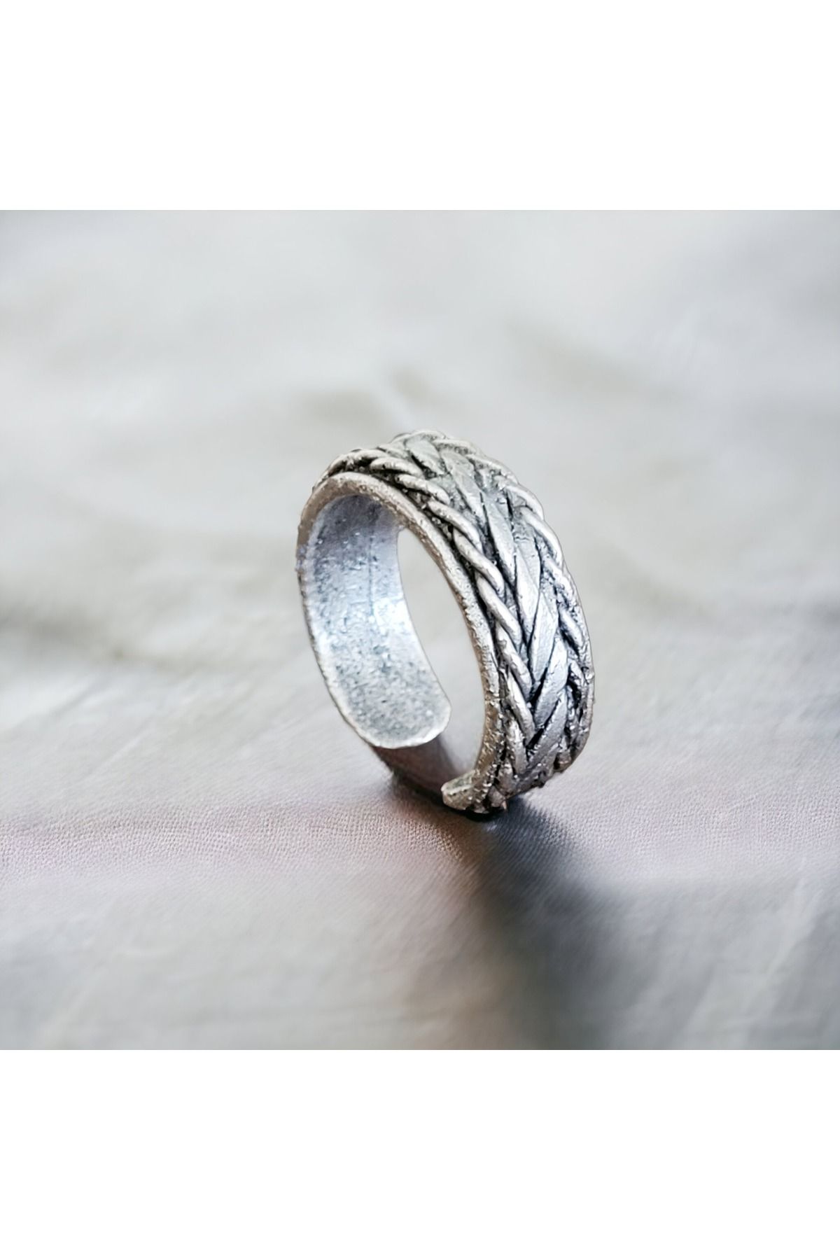 Sterling silver mens band hot sale