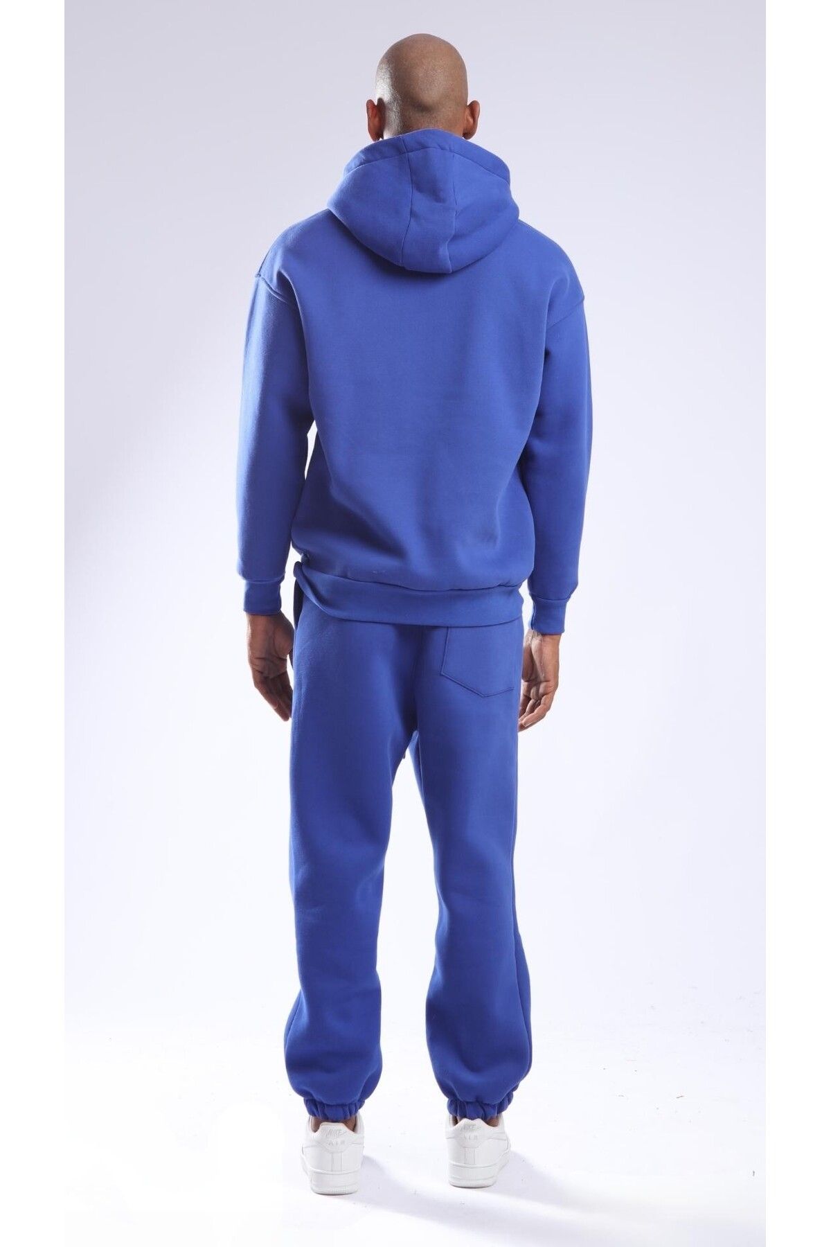 Dark blue sweatsuit 2025