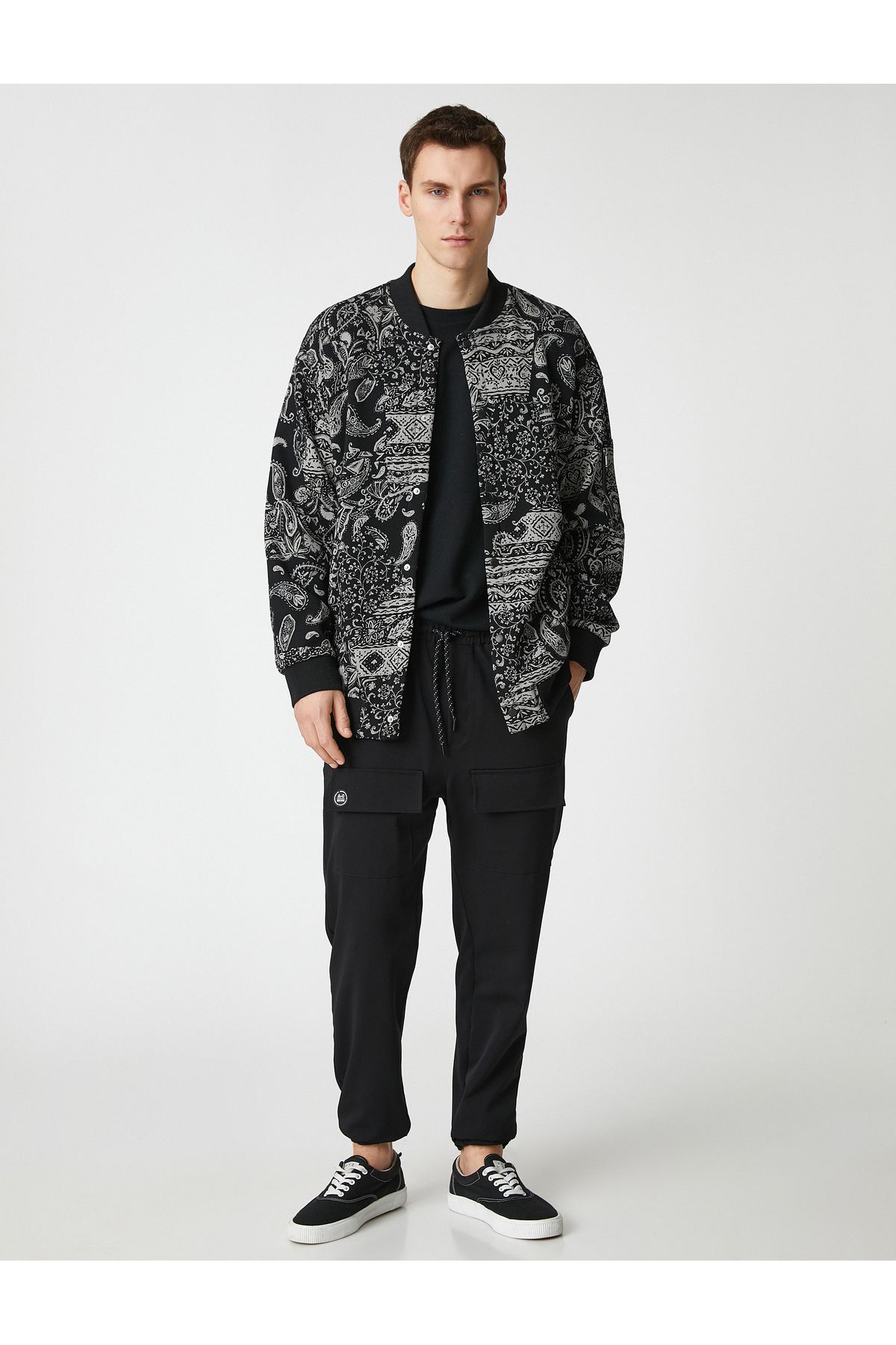 complete the look image