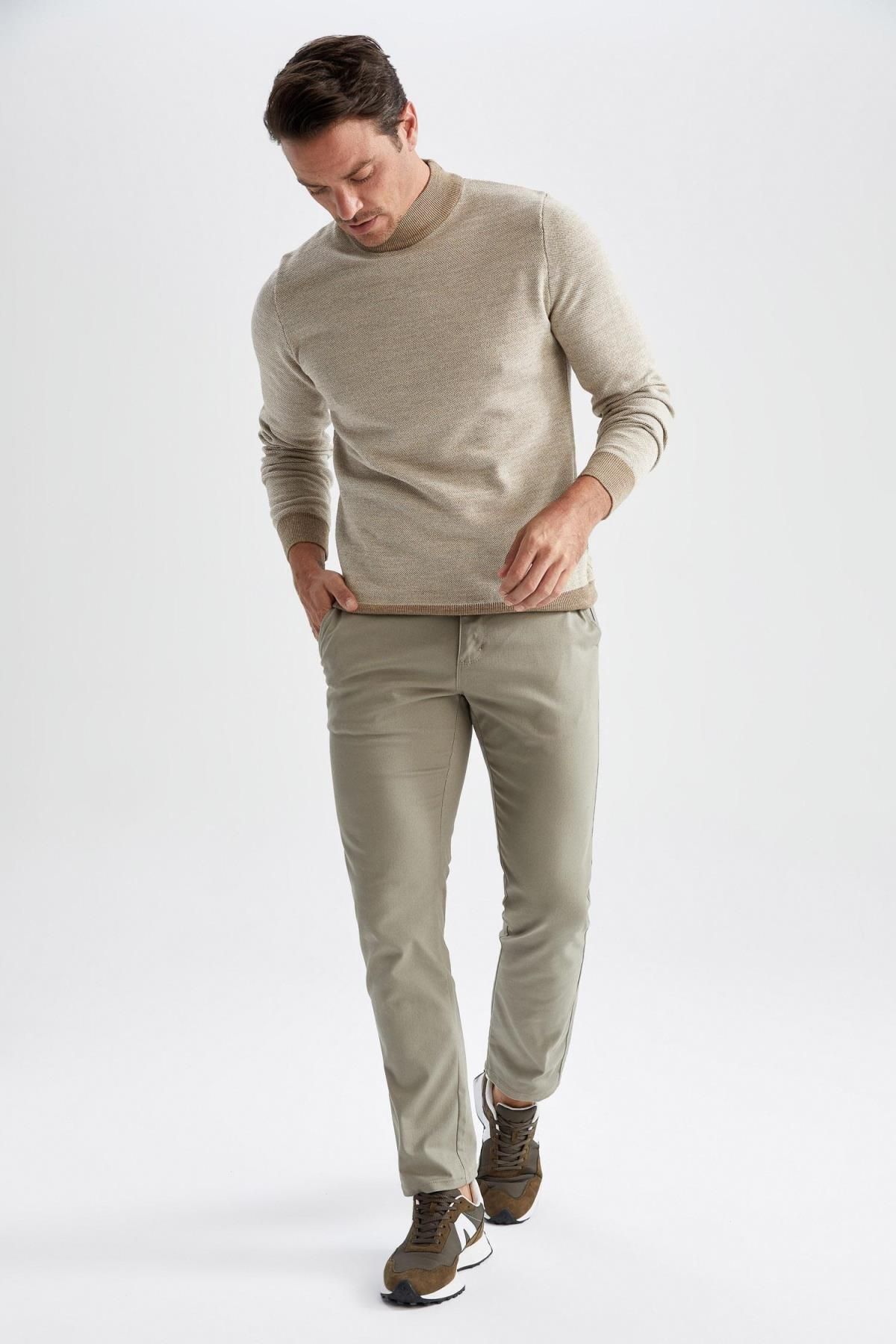 Slim Fit Yarım Balıkçı Yaka Triko Kazak