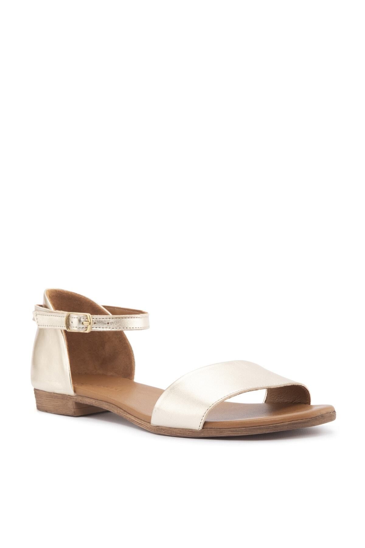 Moda in pelle noelle sandals store