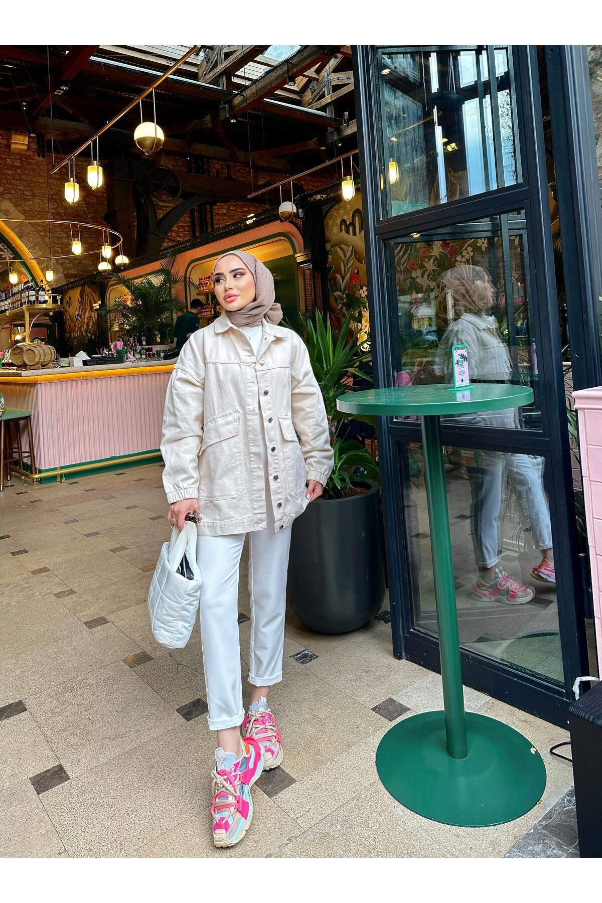 lurex moda  ÇAPRAZ CEPLİ OVERSİZE KESİM KOLLARI LASTİKLİ KOT CEKET - Görsel 2