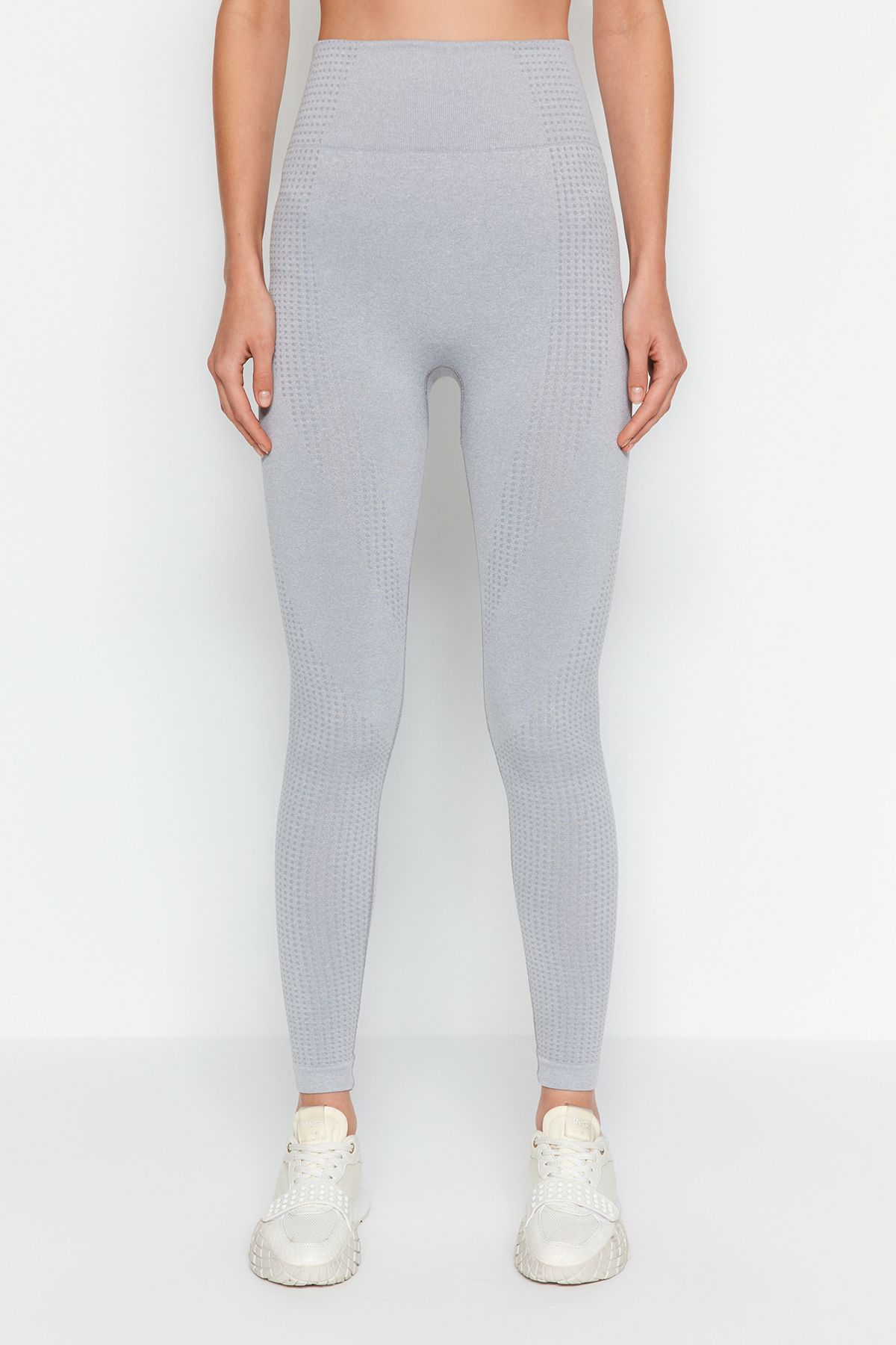 Trendyol Collection-Šedé bezešvé/bezešvé pletené sportovní legíny TWOSS21TY0024 5