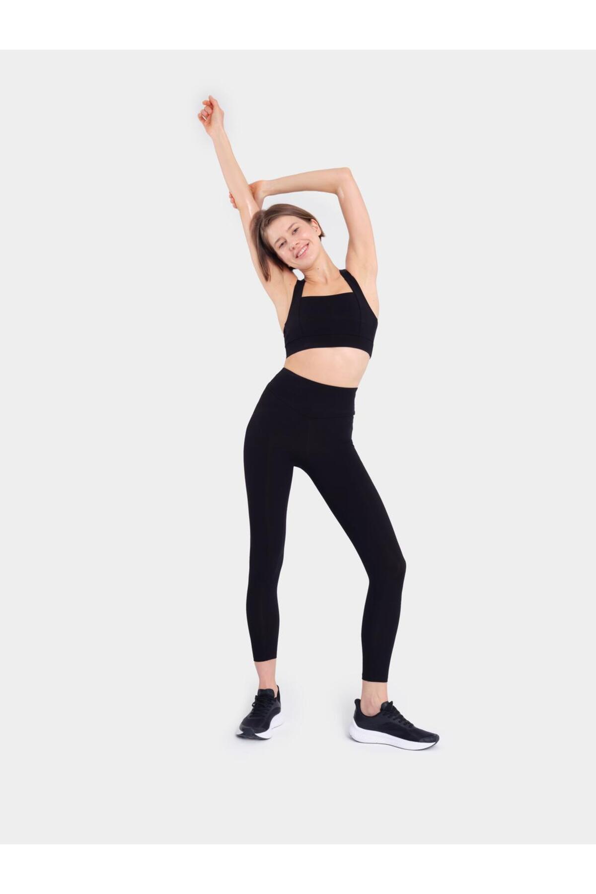 Stage Activewear Siyah Sıkılaştırıcı Bra görsel 2