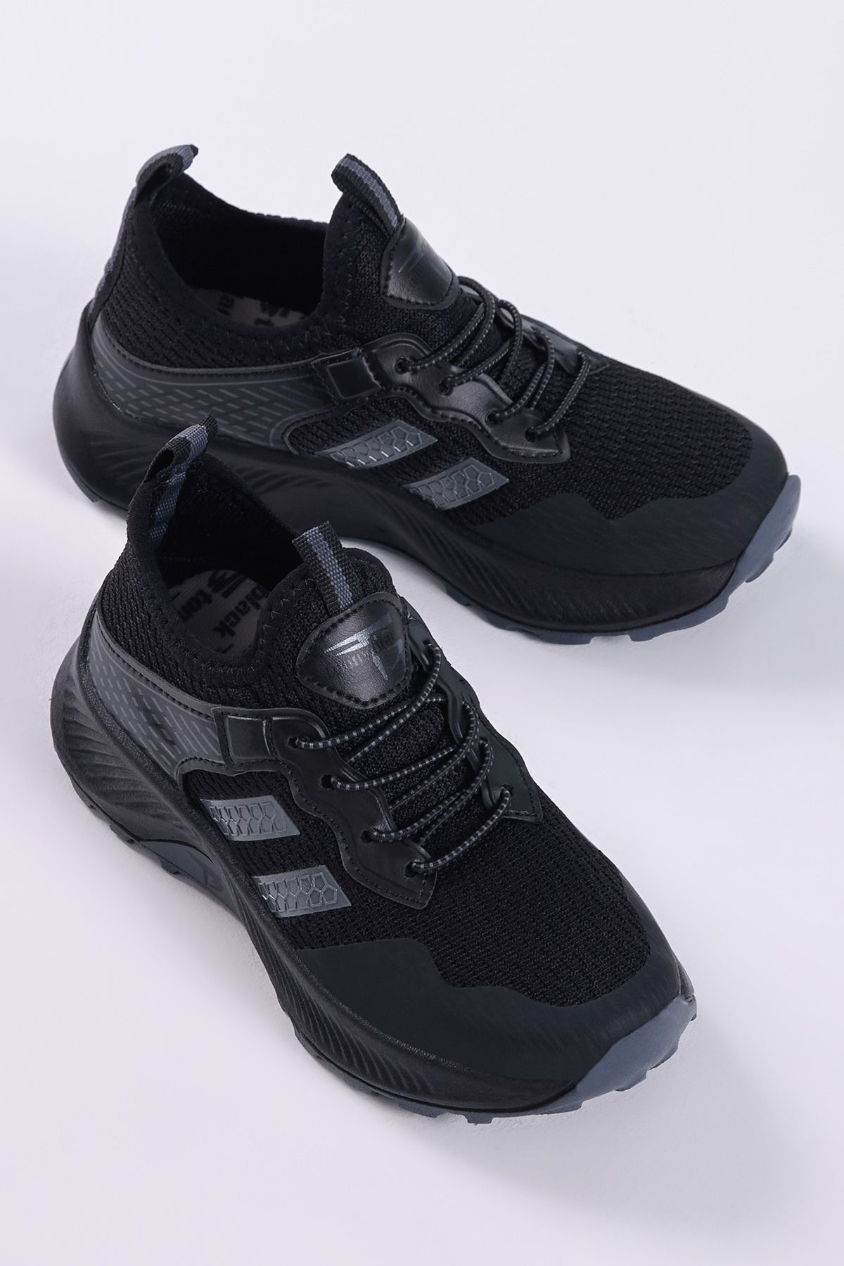 Çocuk Unisex Siyah Füme Rahat Kalıp Nefes Alabilen Kumaş Bağcıklı Sneaker