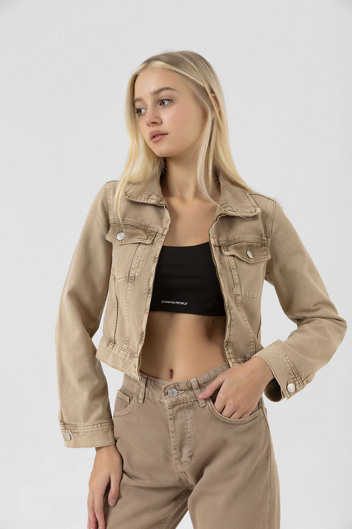 Darkly Jeans Kadın Bej Fermuarlı Ceket görsel 4