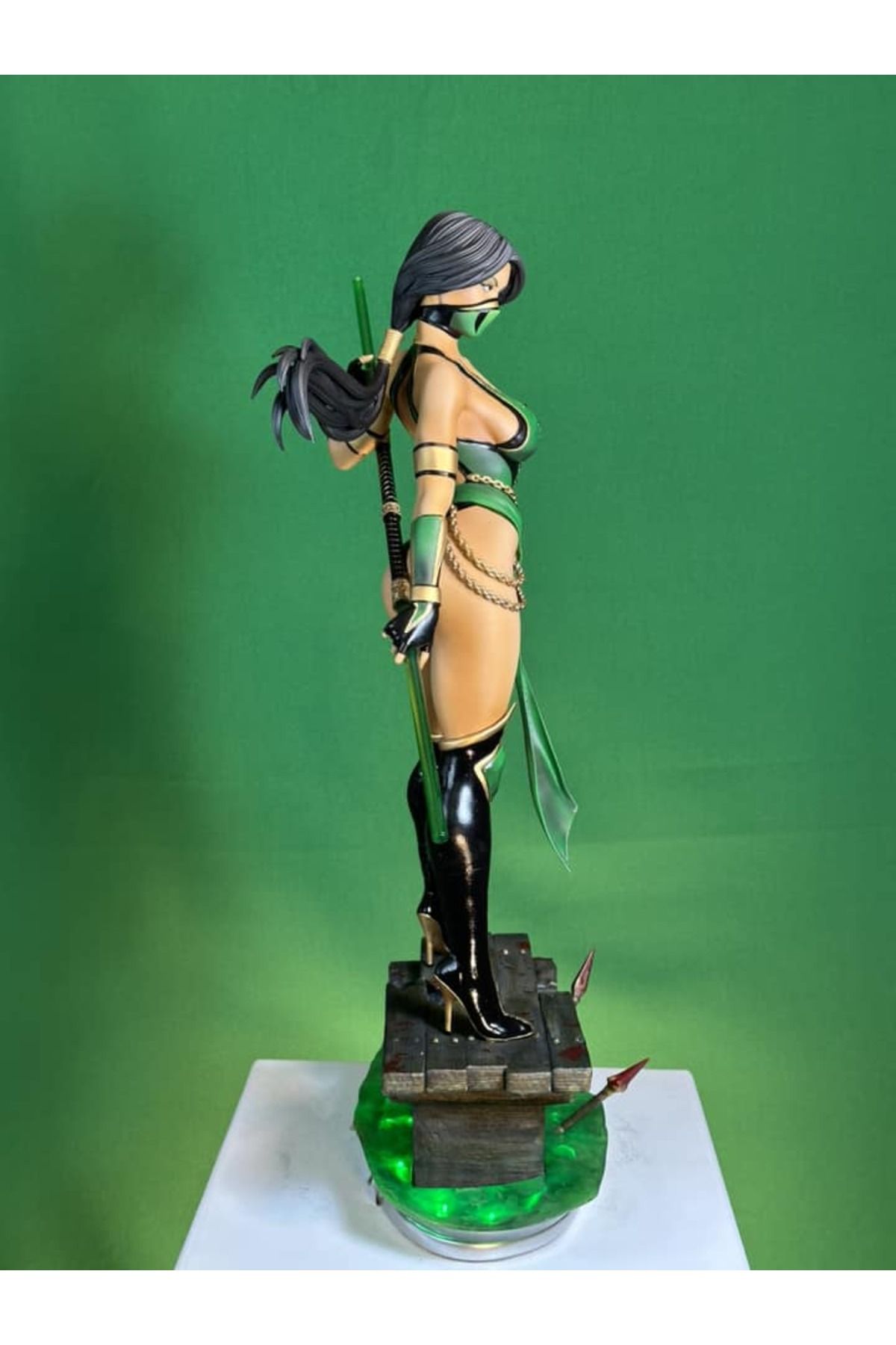 Mortal kombat deals jade figure