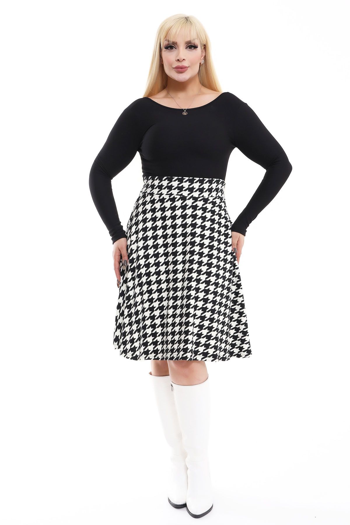 Plus size plaid skirt online knee length