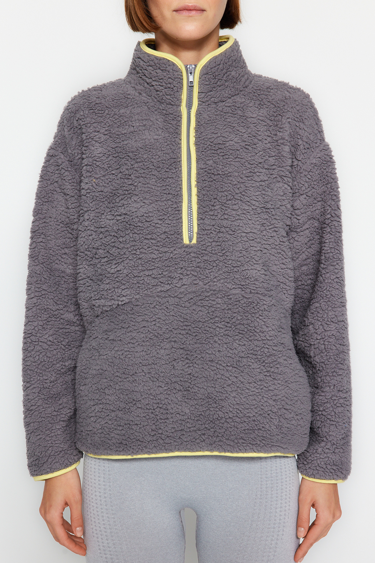 Trendyolmilla  Gri Peluş Örme Spor Sweatshirt THMAW23SW00021 - Görsel 8