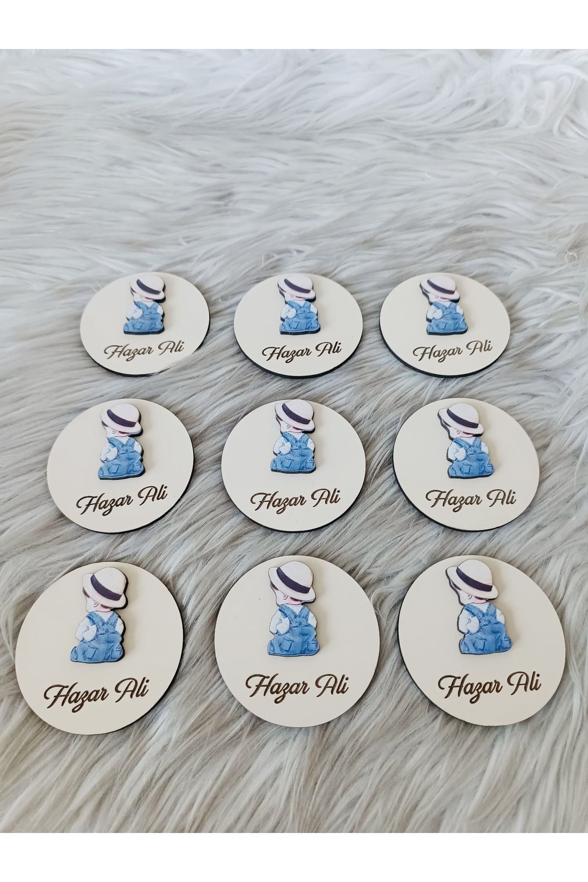 10 Adet Erkek Bebek Bahçıvan Figürlü Krem Ahşap Taban Doğum Günü Magneti