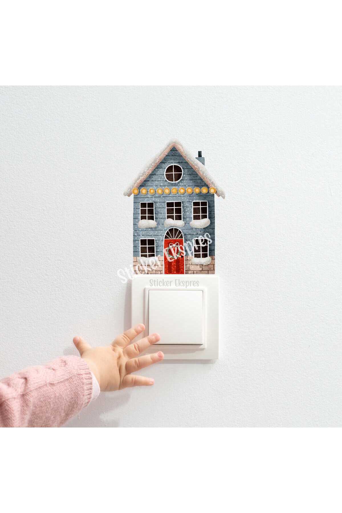 Sticker Ekspres Karlı Ev K10 Yılbaşı Yeni Yıl Priz Sticker fotoğrafı 2 (önizleme)