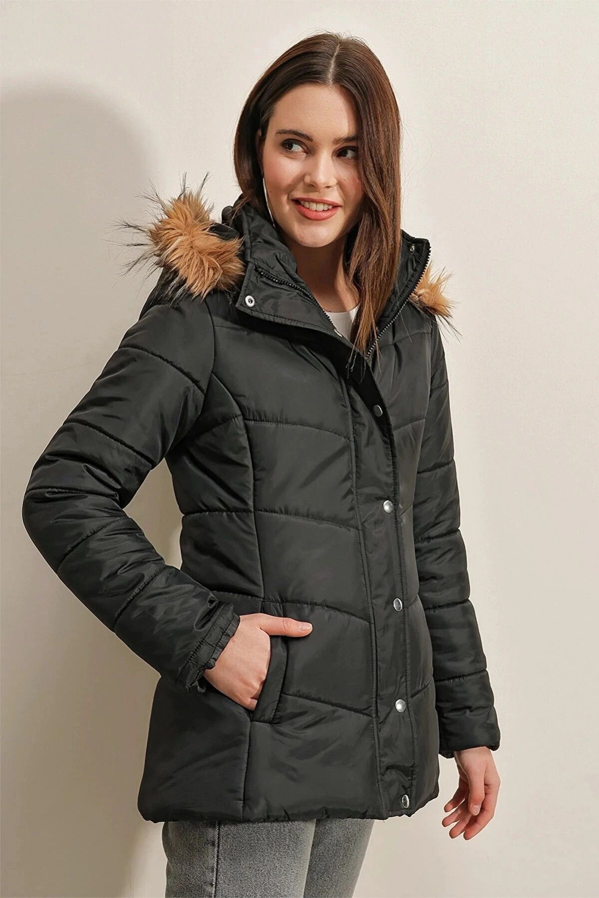 hazelin Women s Black Furry Collar Hooded Puffer Coat with Zipper