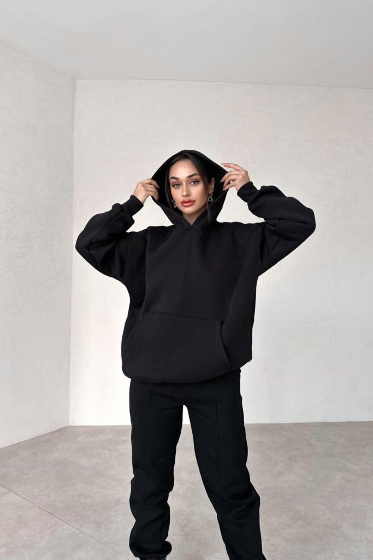 Black tracksuit set sales