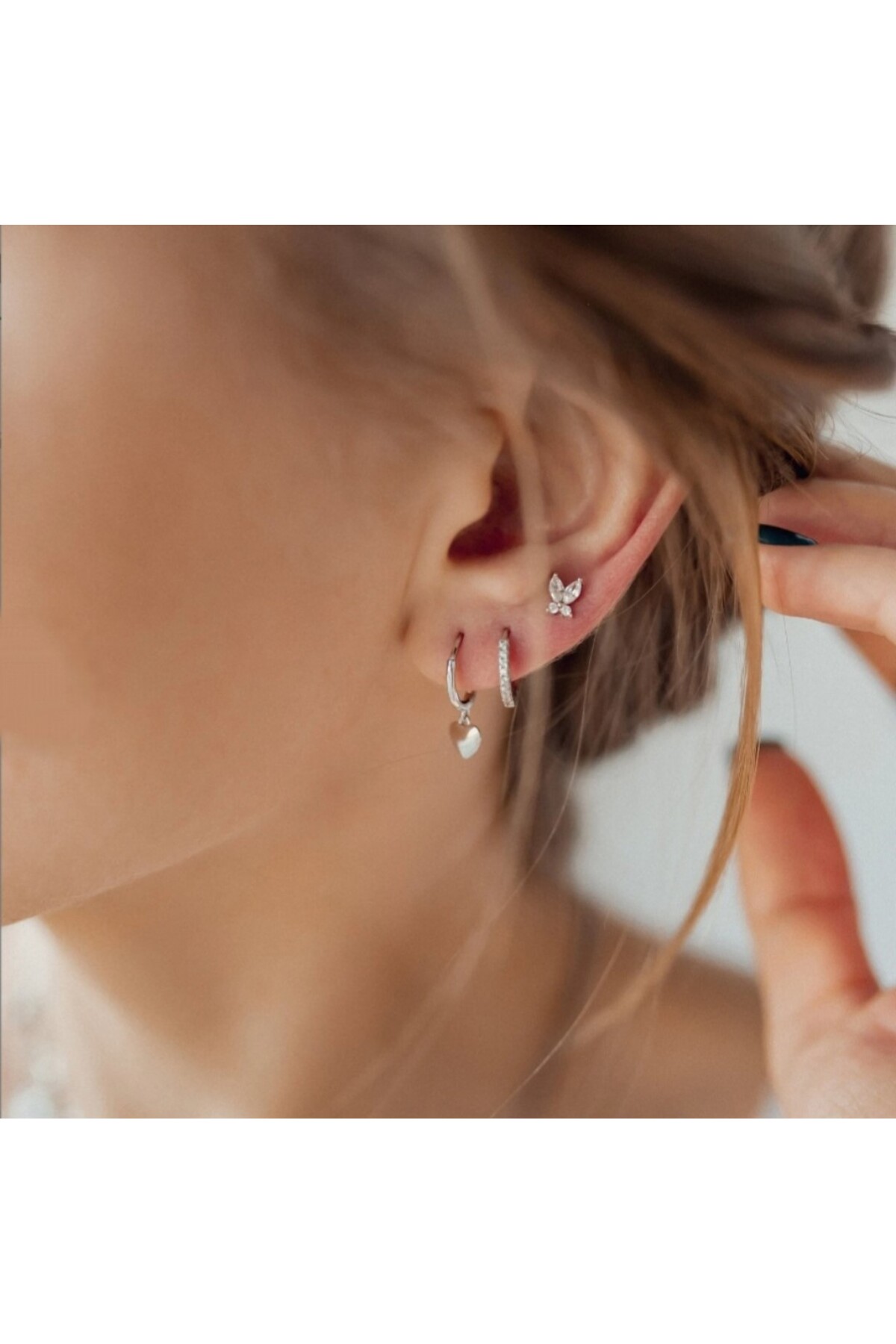 Heppii Silver Renkli Kelebek Helix Piercing Tragus Lob Conch 8 mm