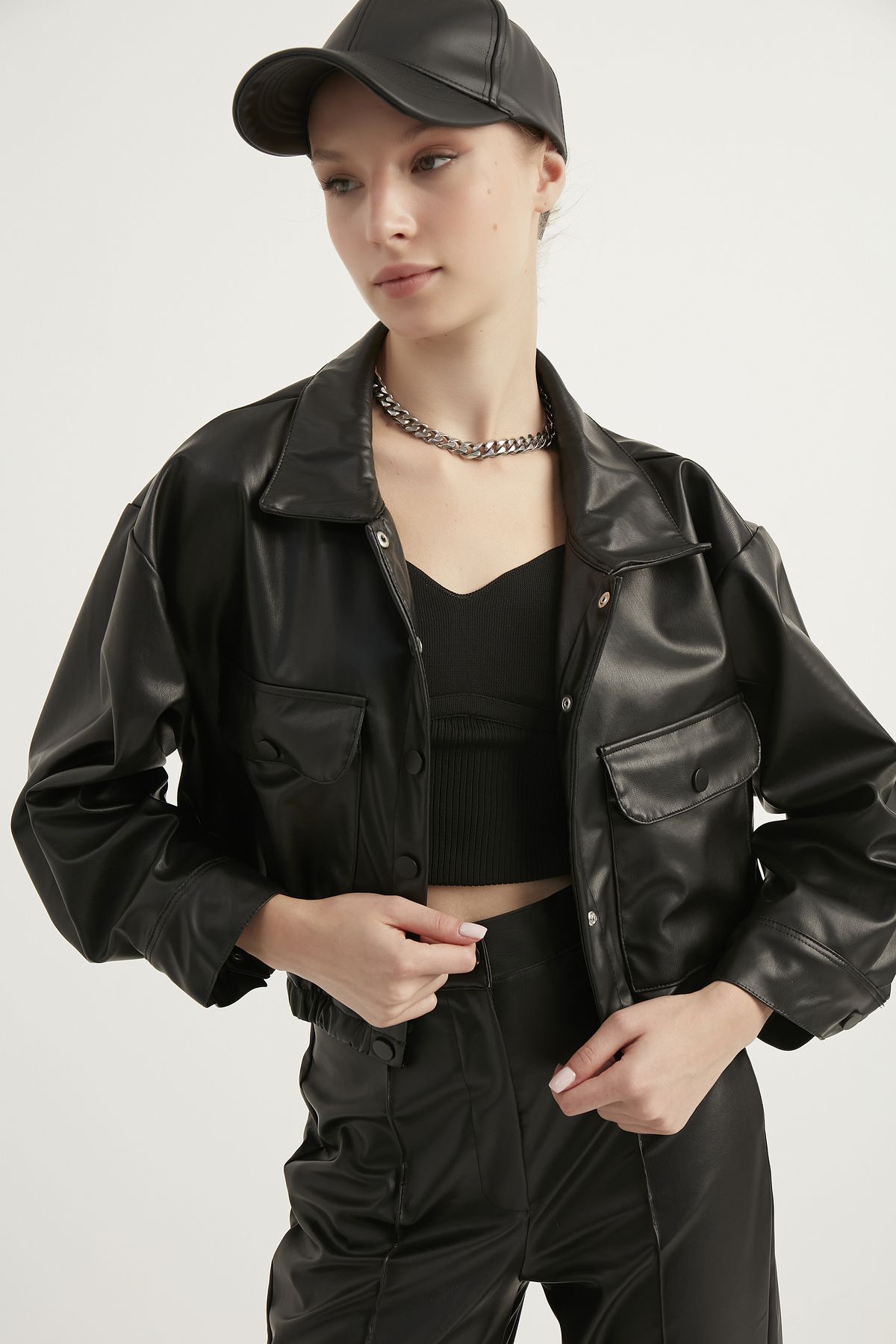 complete the look image