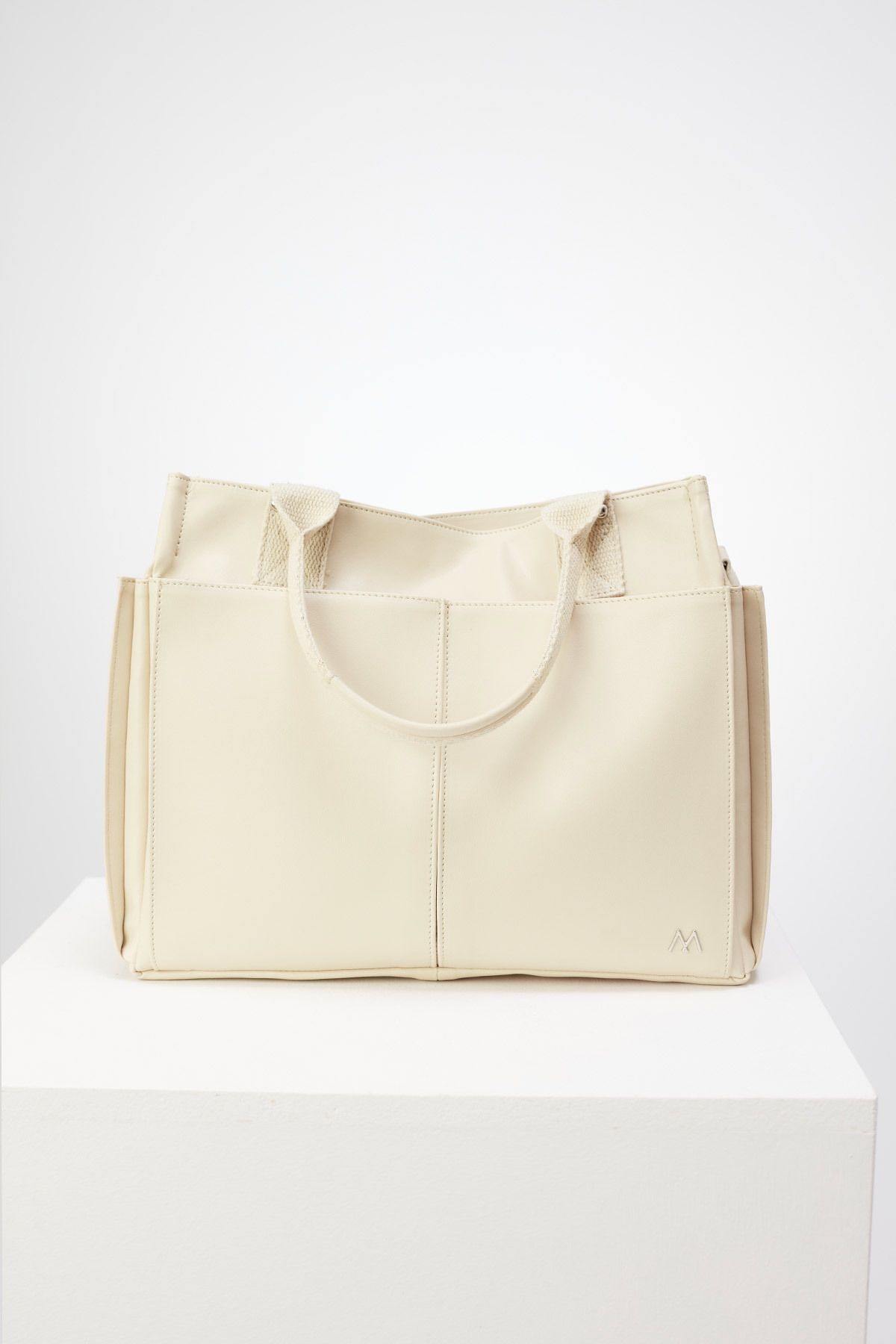 Manuka clearance everyday bag