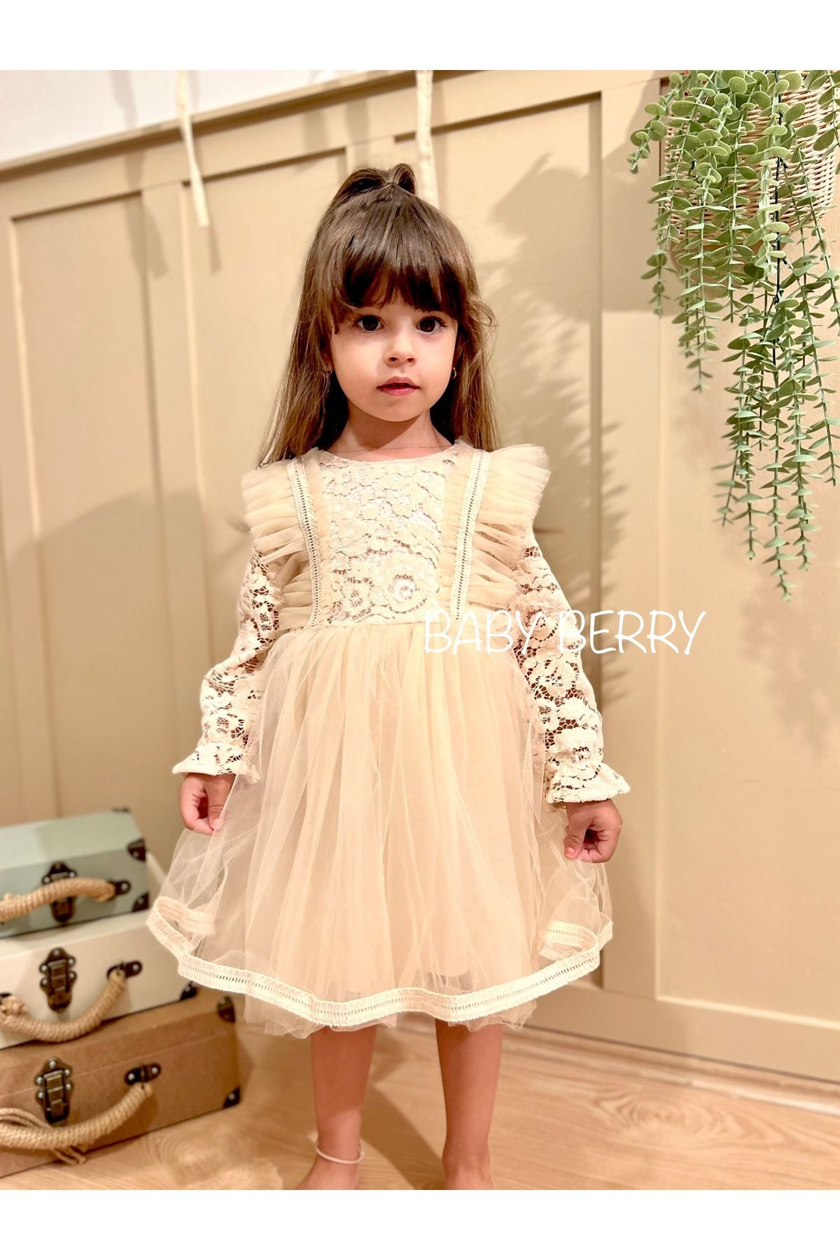 Beige skirt baby hot sale