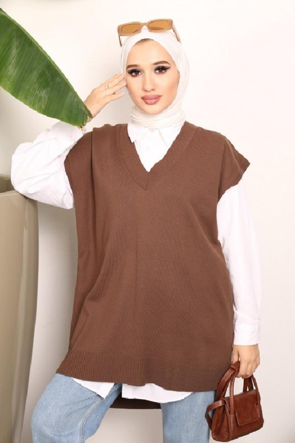 Brown V-Neck Slit Front Short Back Long Knitwear Sweater
