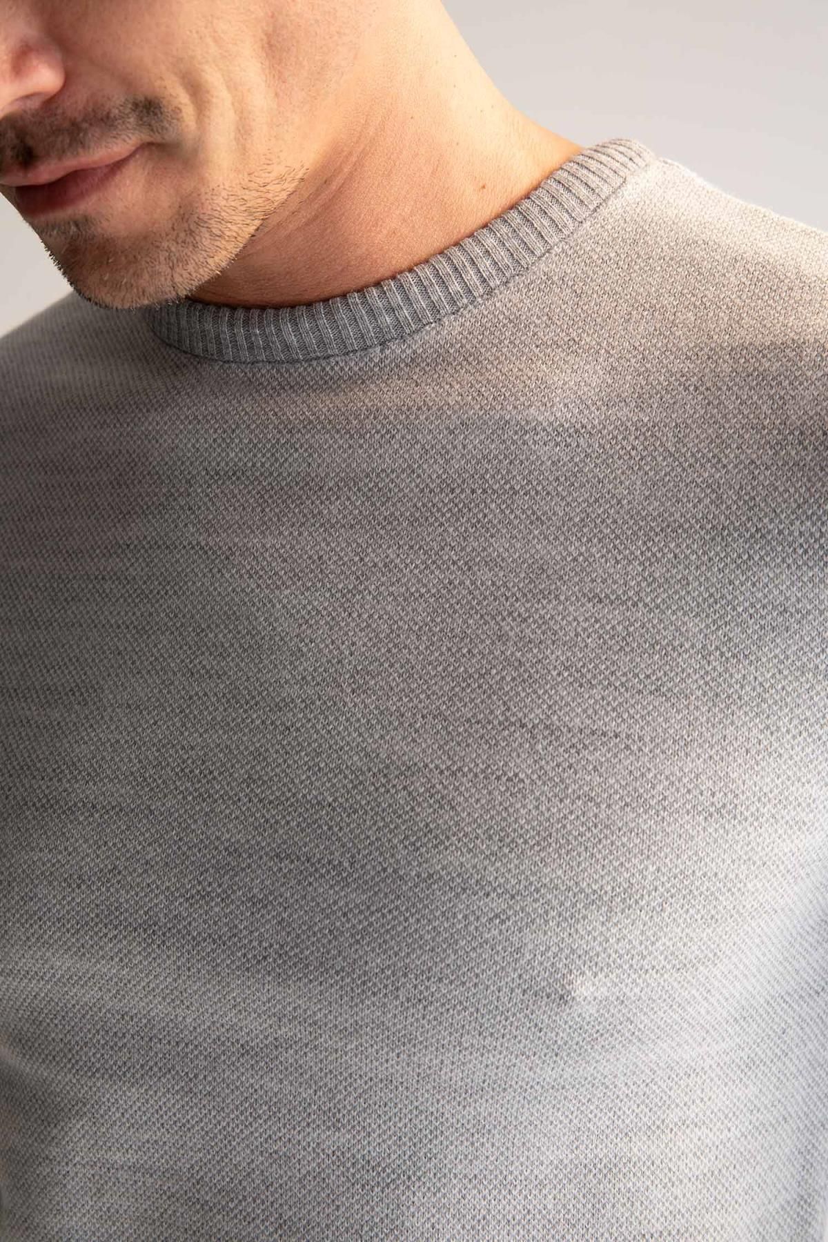 DeFacto-Slim Fit Slim Fit Strickpullover mit Rundhalsausschnitt und detaillierten Ärmeln R1110az22wn 3