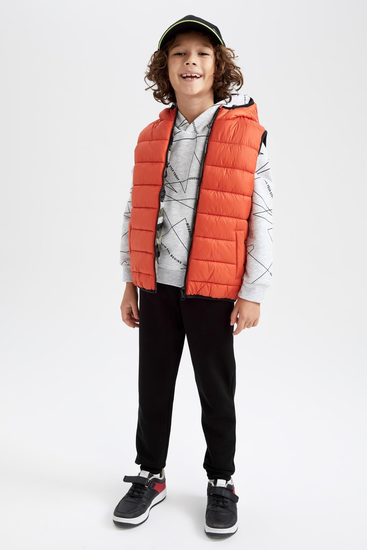 Boys red puffer discount vest