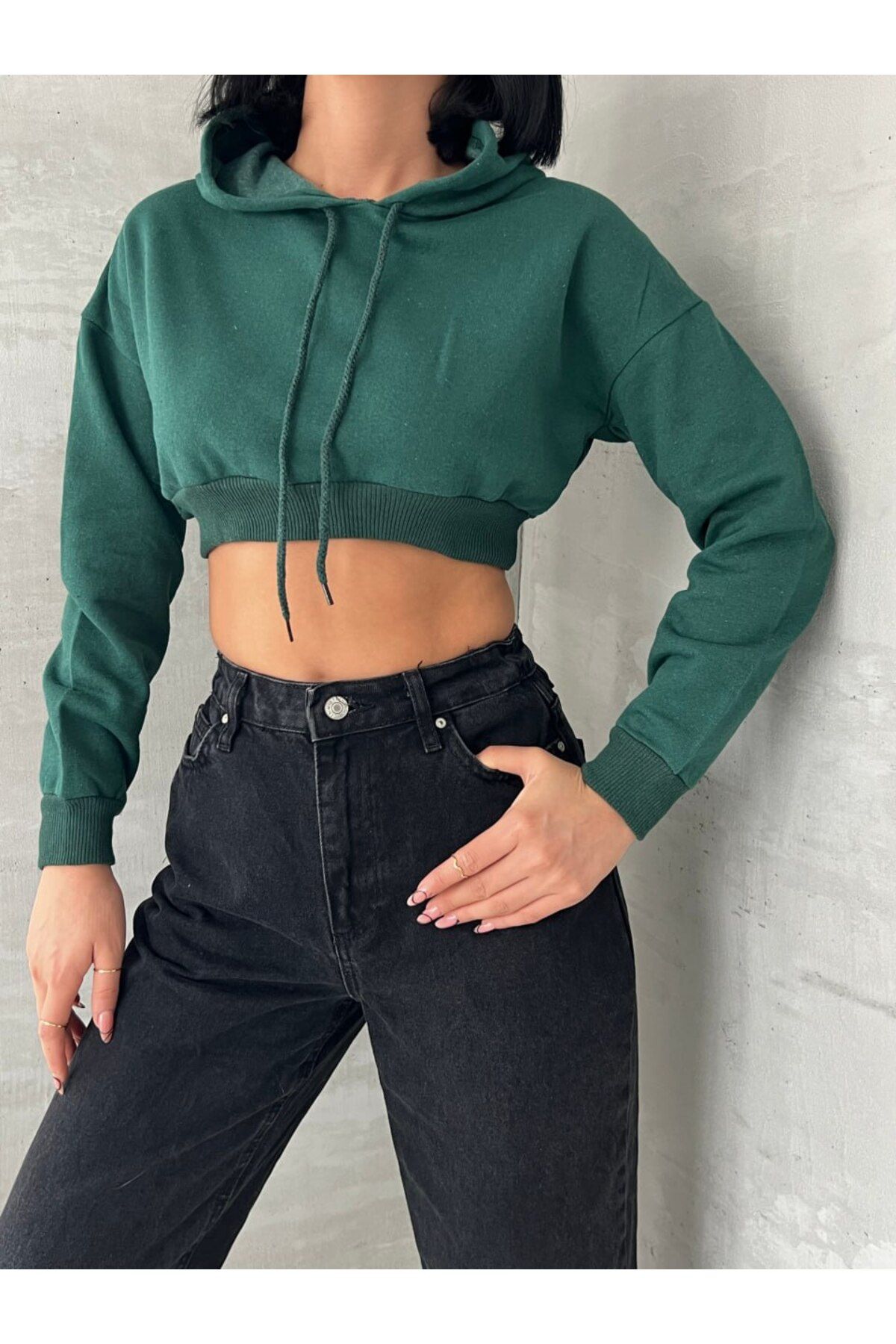 Dark green cropped hoodie online