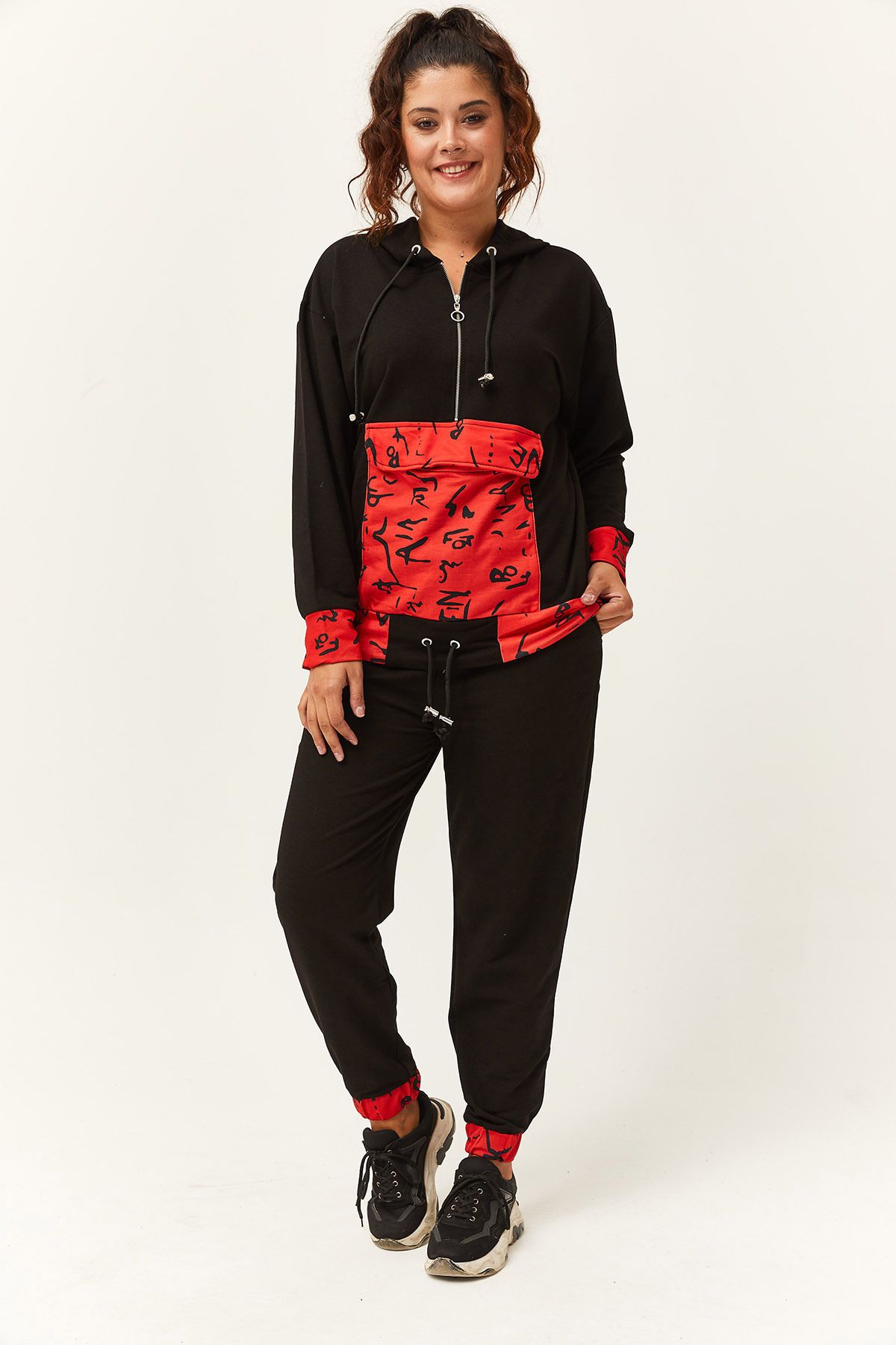 Plus size hot sale floral tracksuit