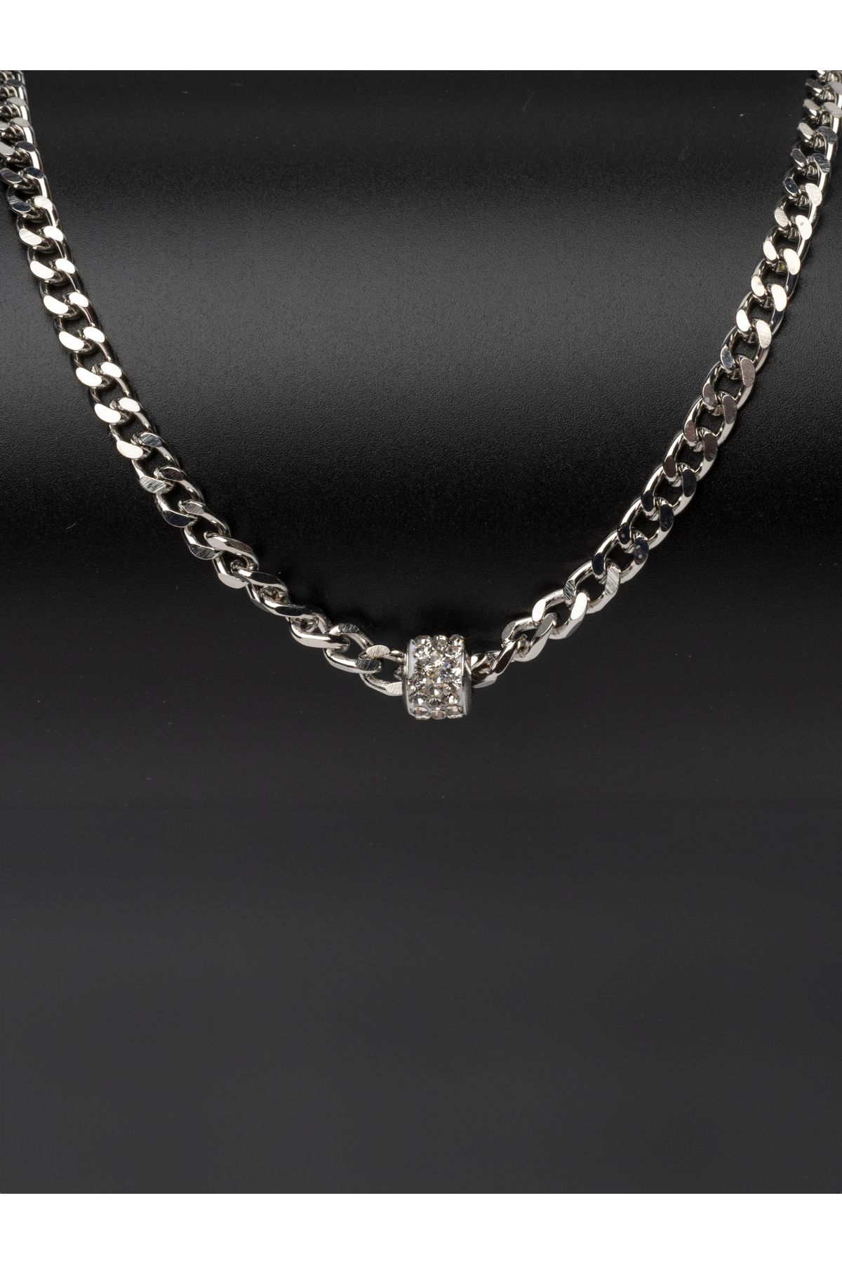 Expensive silver store chain