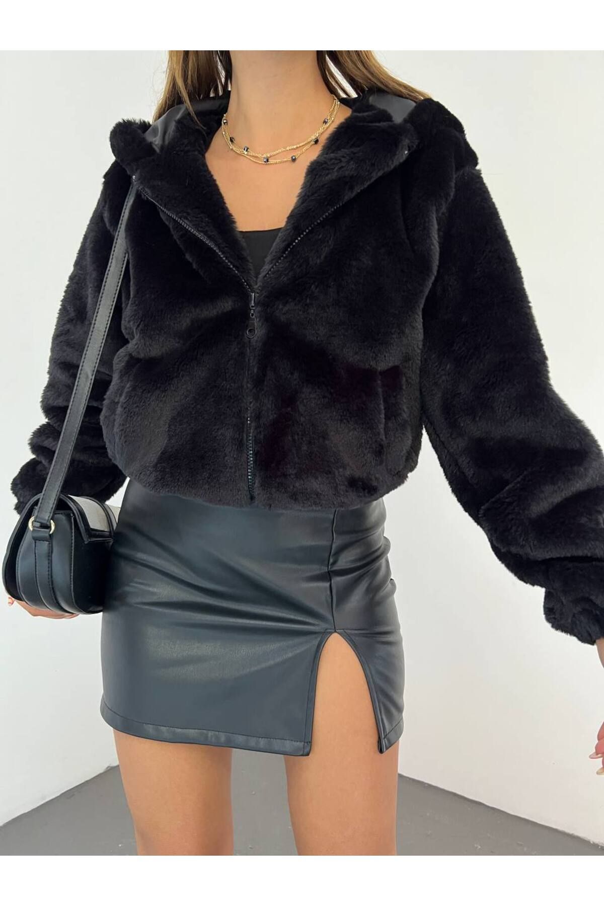 Short black faux fur deals jacket