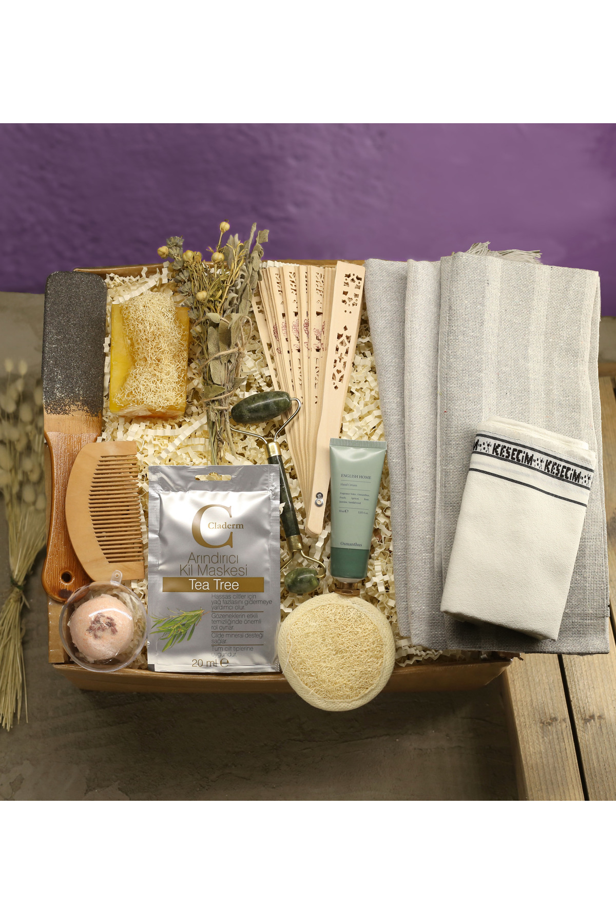 Towel&Scrub&Fan&Cream&Loofah&Jade Stone&Mask&Incense&Soap&Comb&Bath Bomb&Rasp Gift Set