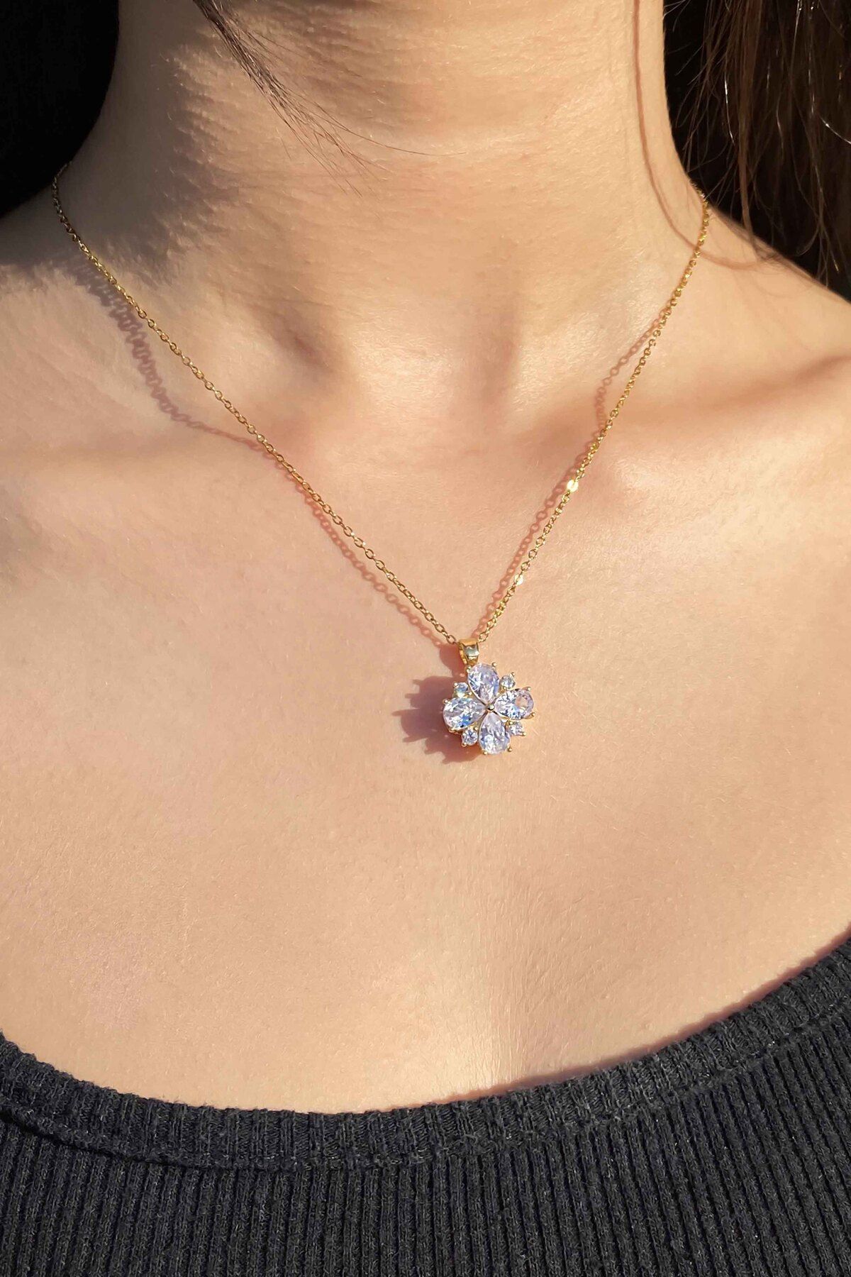 Trending pendant clearance