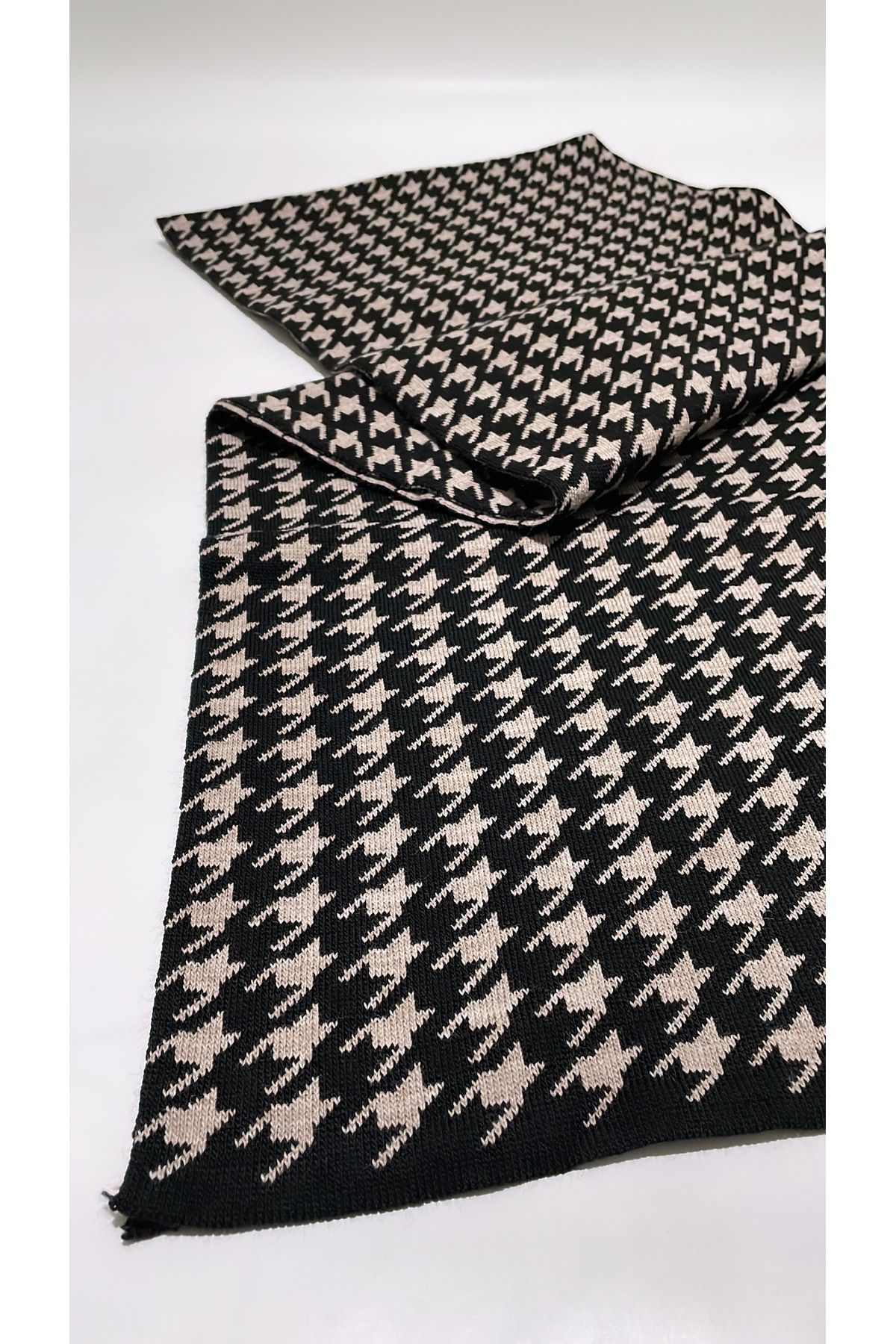 Houndstooth scarf store