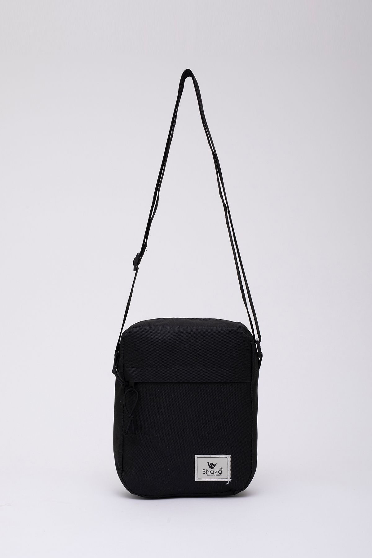 Shaka Shoulder Bag Plain Trendyol