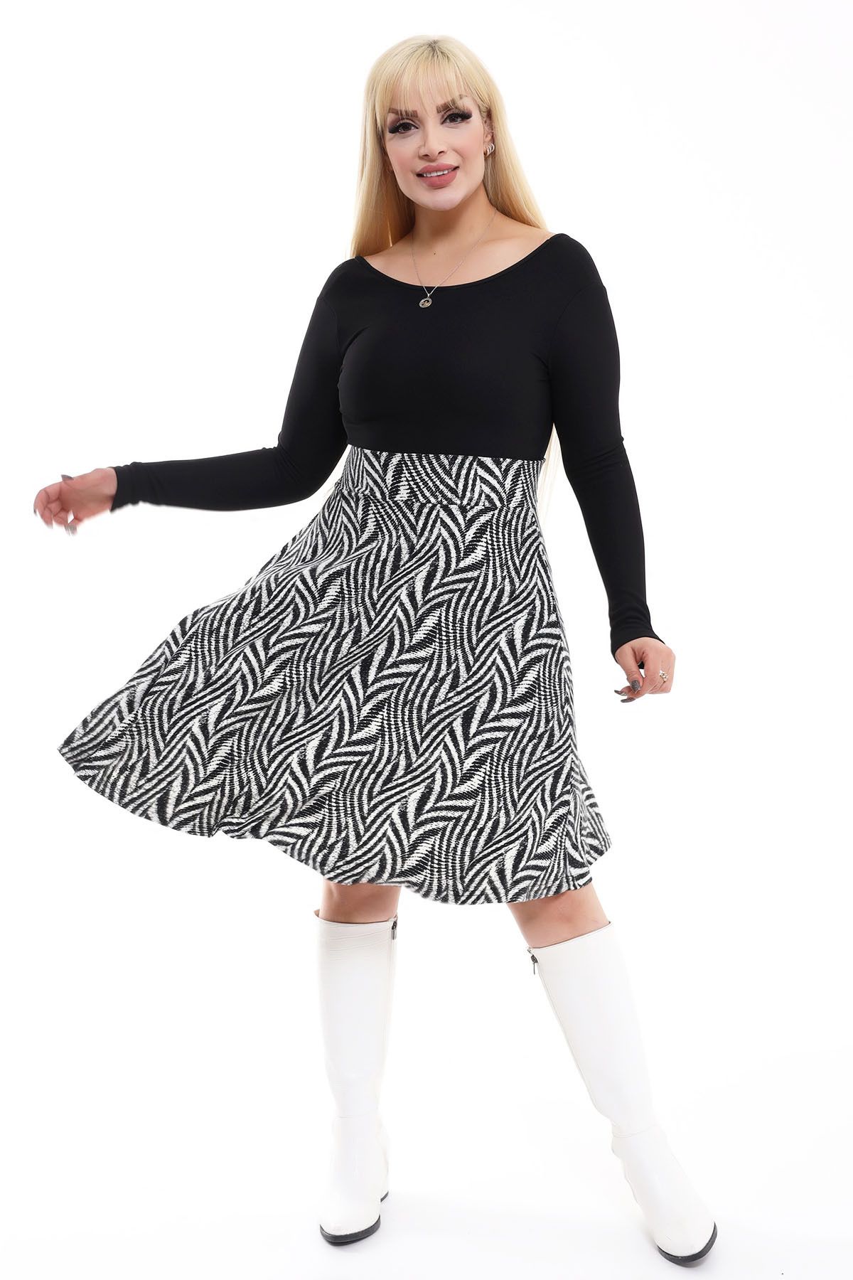 Plus size skater skirt knee length online