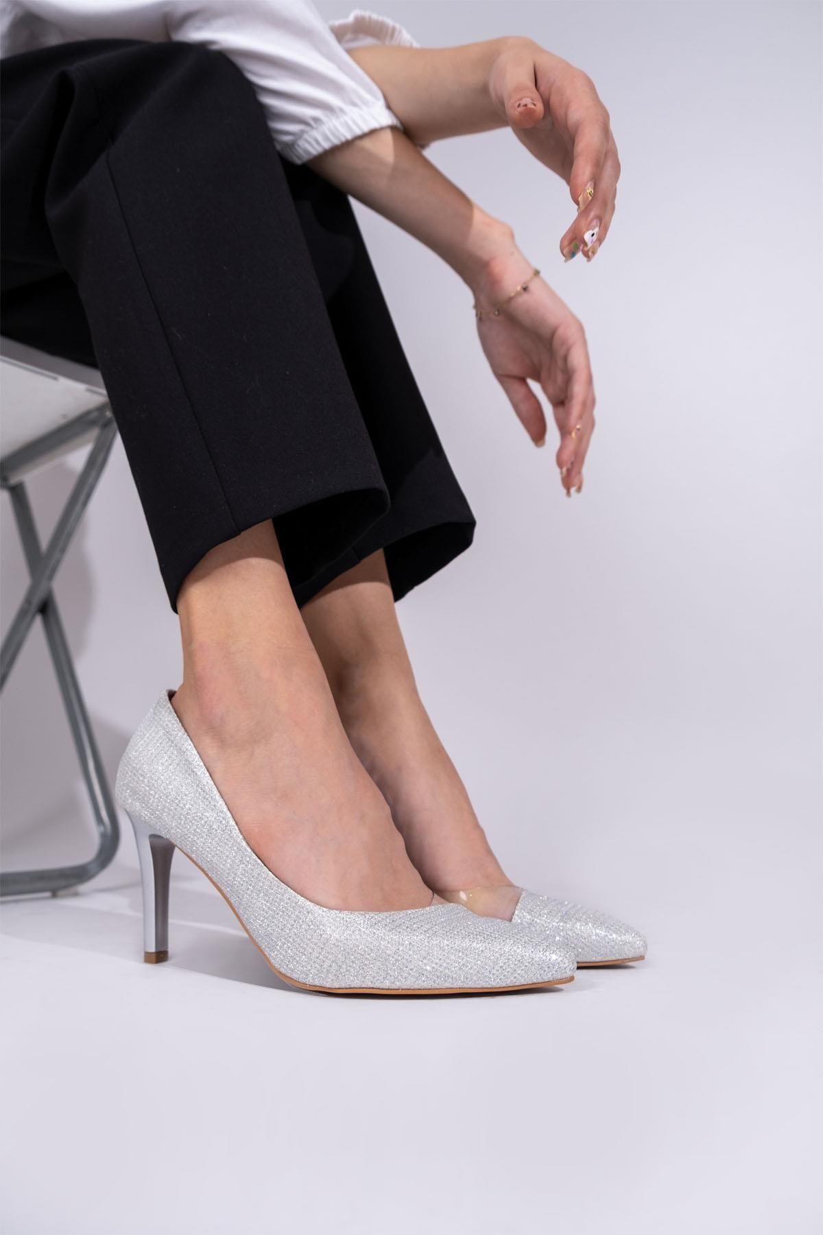 Silver evening sales pumps