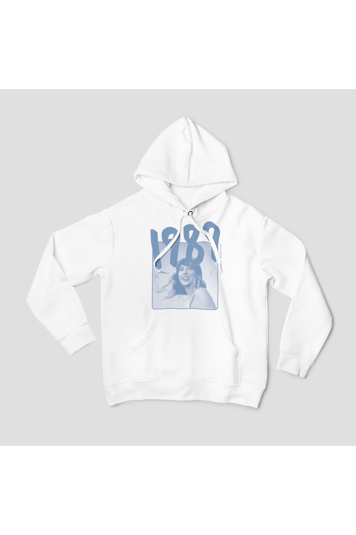 Taylor swift outlet white pullover