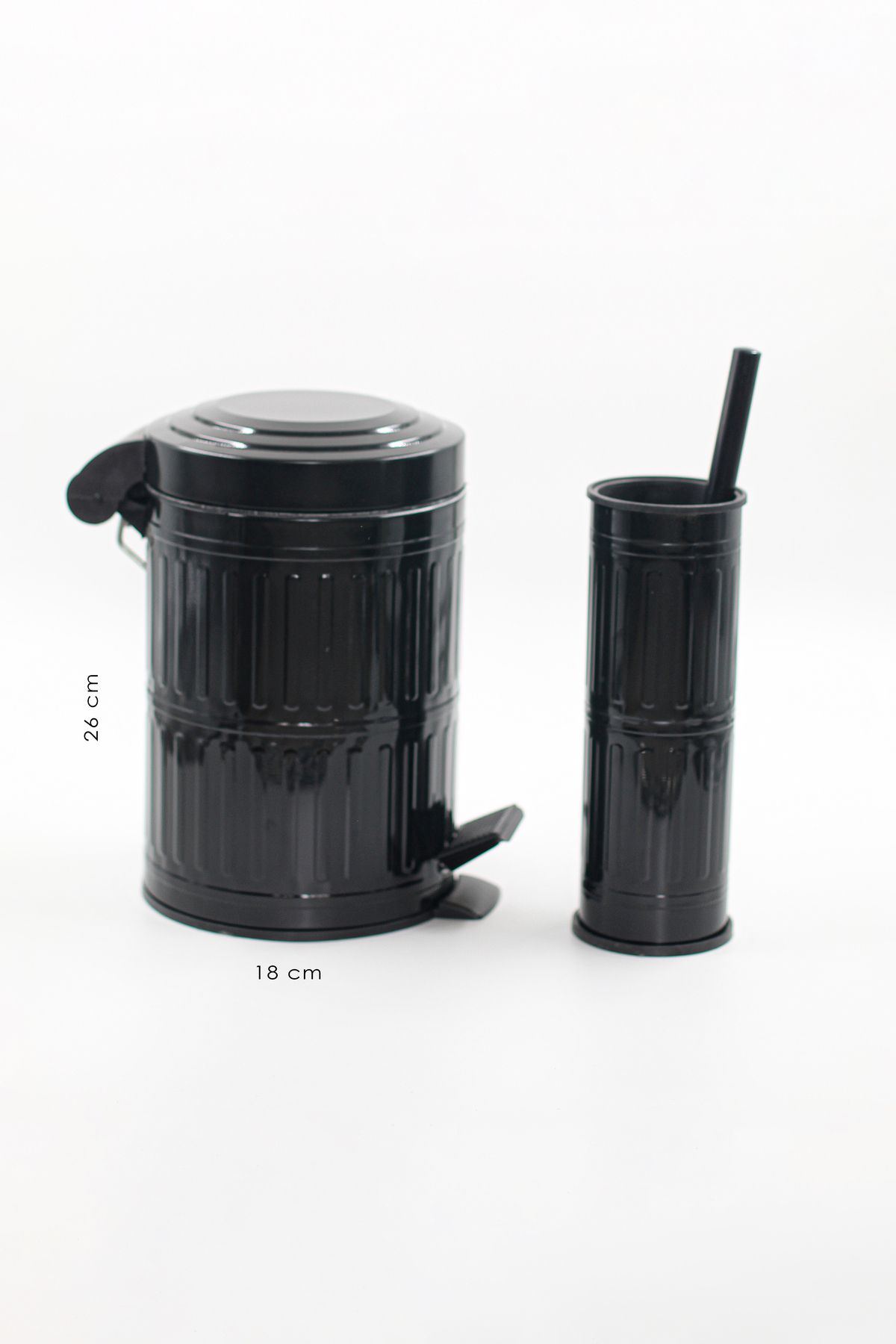 Home dustbin store