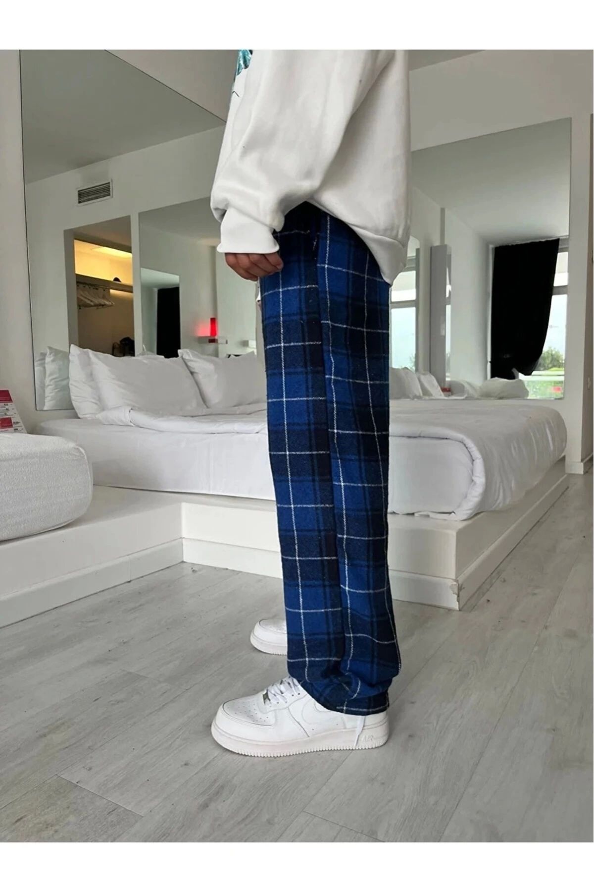 Violon Black Navy Blue White Striped Relax Comfortable Plaid