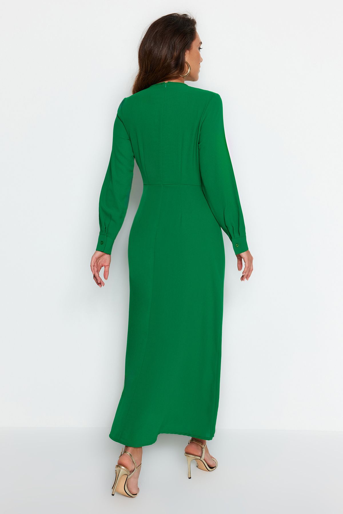 Trendyol Modest-Detailní zelené tkané oblečení z aerobinu TCTAW24EB00067 6