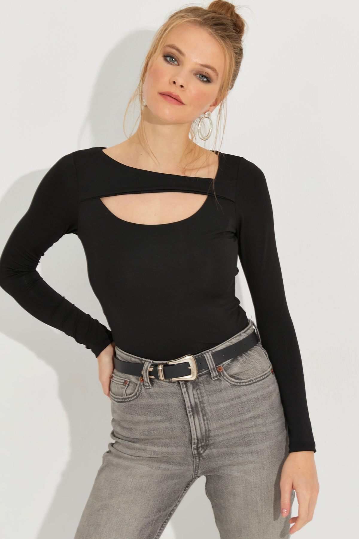 Cool & Sexy  Kadın Siyah Pencereli Bluz CY438 - Görsel 6