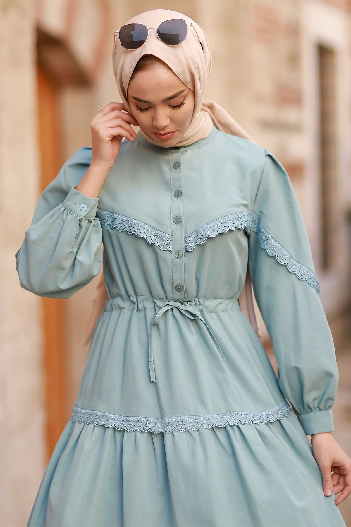 InStyle-Hijab-Kleid mit Guipure-Detail und Ballonärmeln – Mintgrün 2